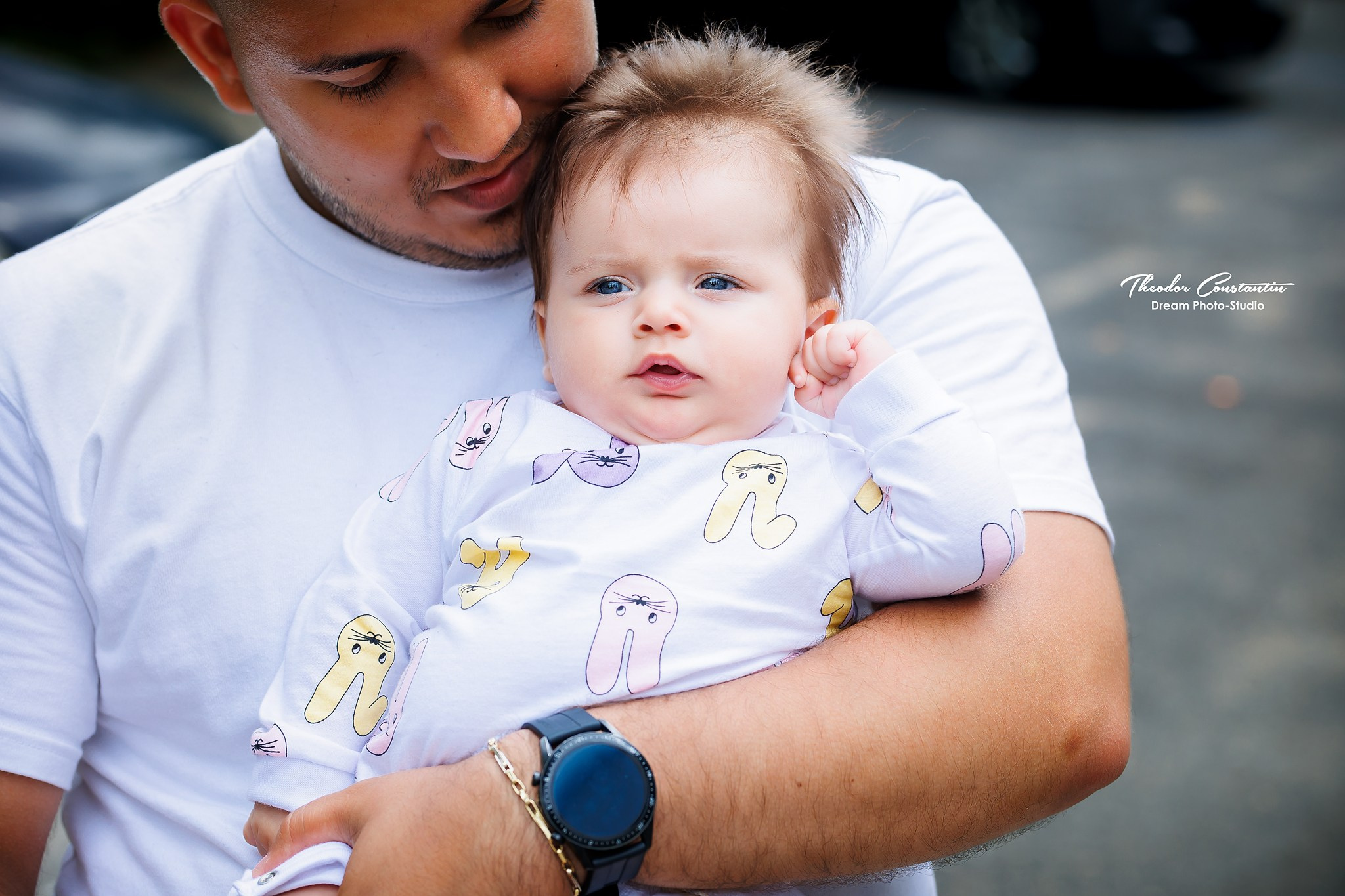 Botez. Dream Studio Galați – ședințe foto profesionale pentru familie, portrete și evenimente