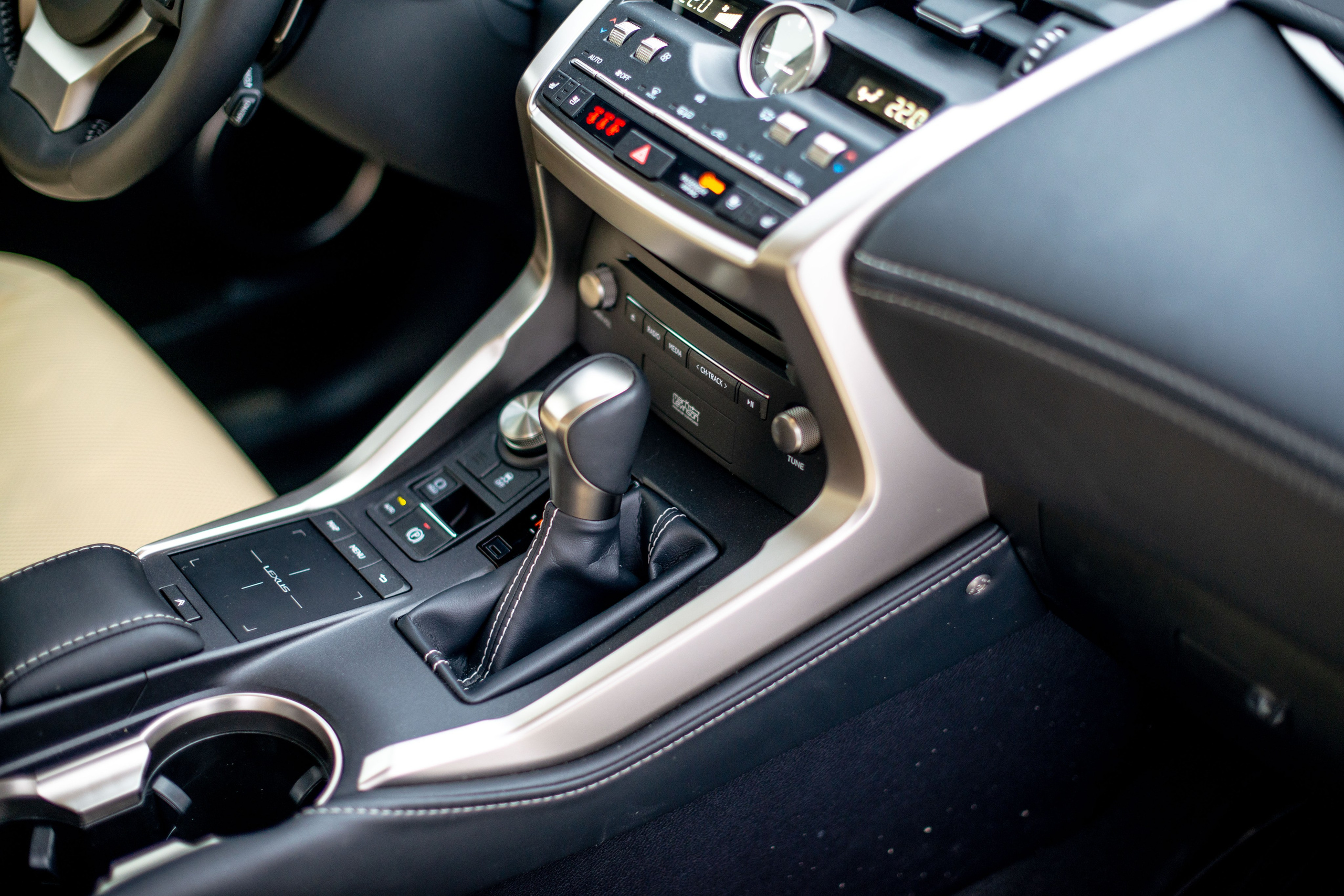 Авто фотосъемка Lexus NX300. ФОТОГРАФ МЕКСИКА КИНТАНА-РОО