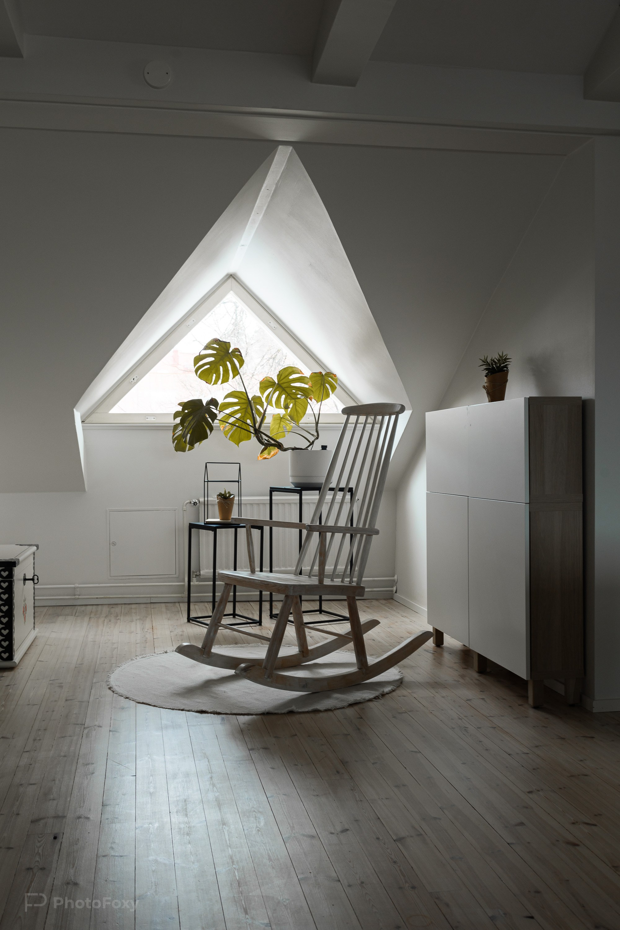 Ullakkoasunto. Valokuvaaja Lahti, Helsinki Elena Salonen