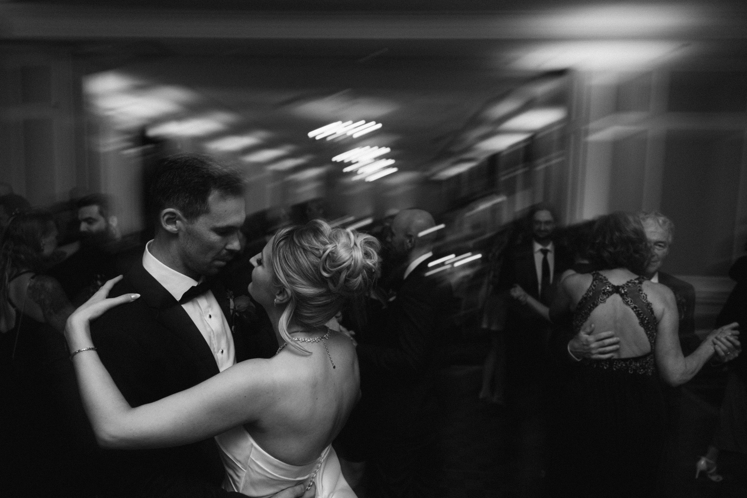 Jessica and Chris (Manitoba Club). Wedding Photographer in Winnipeg — Cinematic & Timeless by Vitiuk Photography