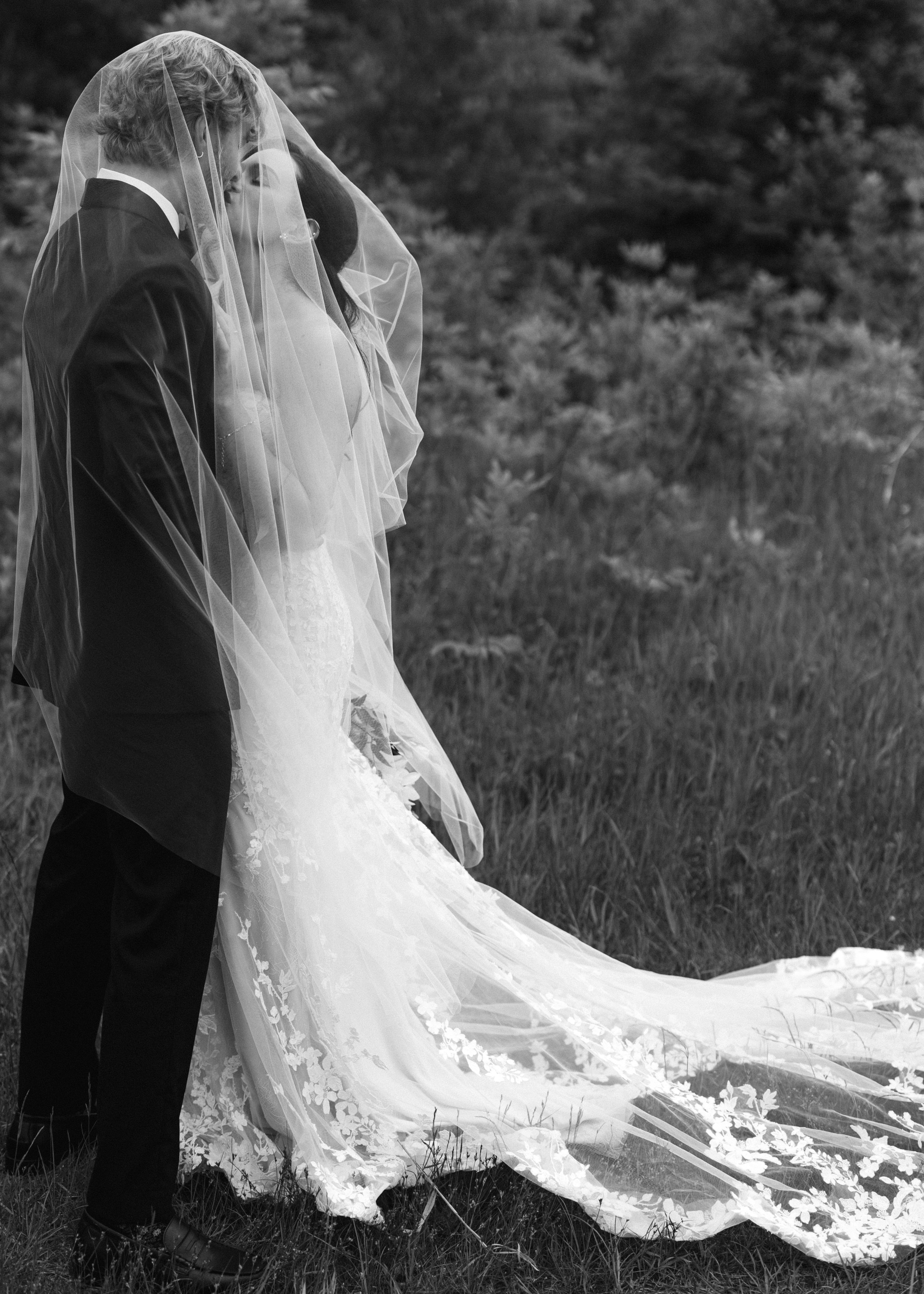 Erin & Caelan. Wedding Photographer in Winnipeg — Cinematic & Timeless by Vitiuk Photography