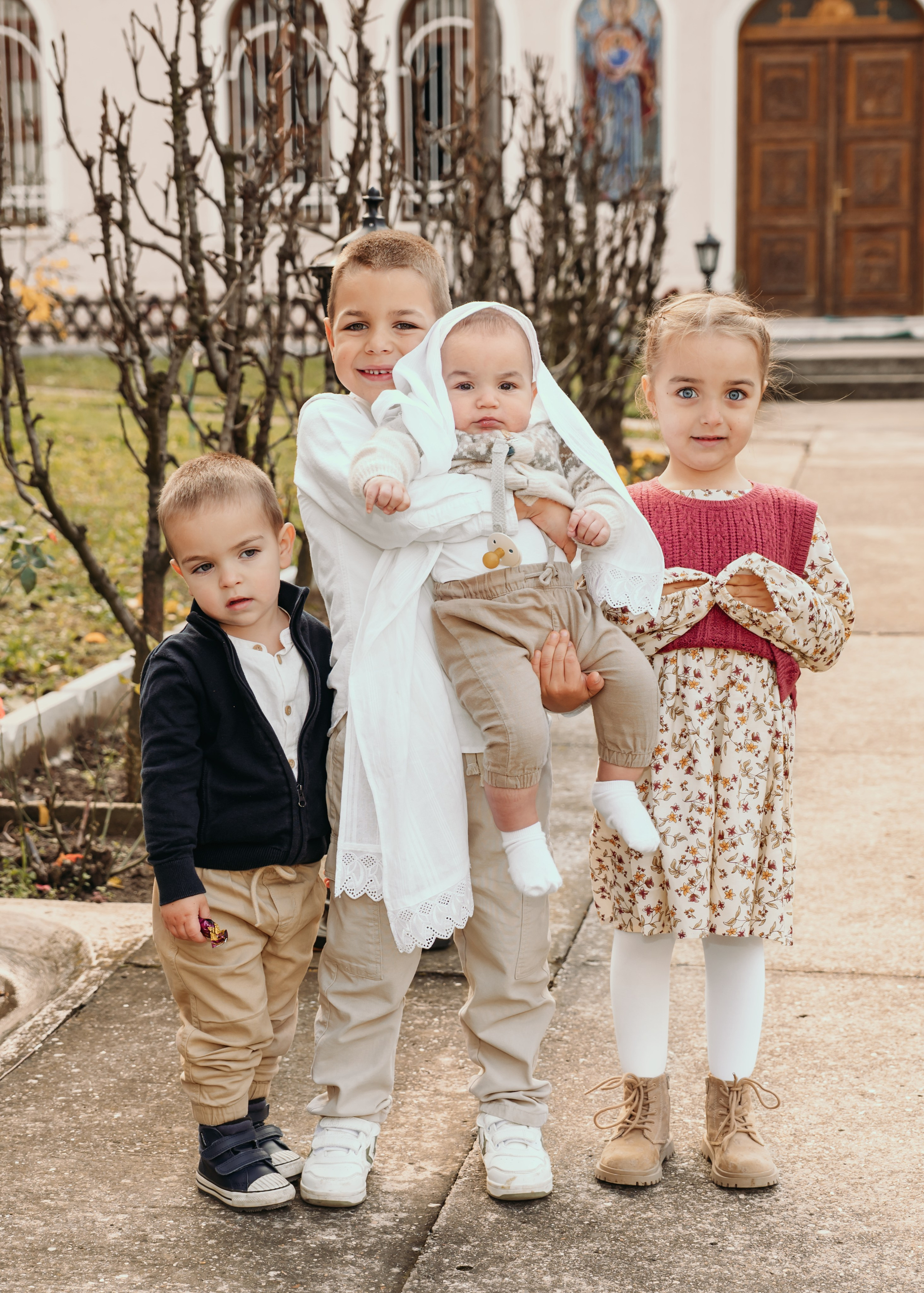 Fotografisanje krstenja Beograd. DEČIJI FOTOGRAF BEOGRAD|FOTOGRAFISANJE KRŠTENJA|CAKE SMASH