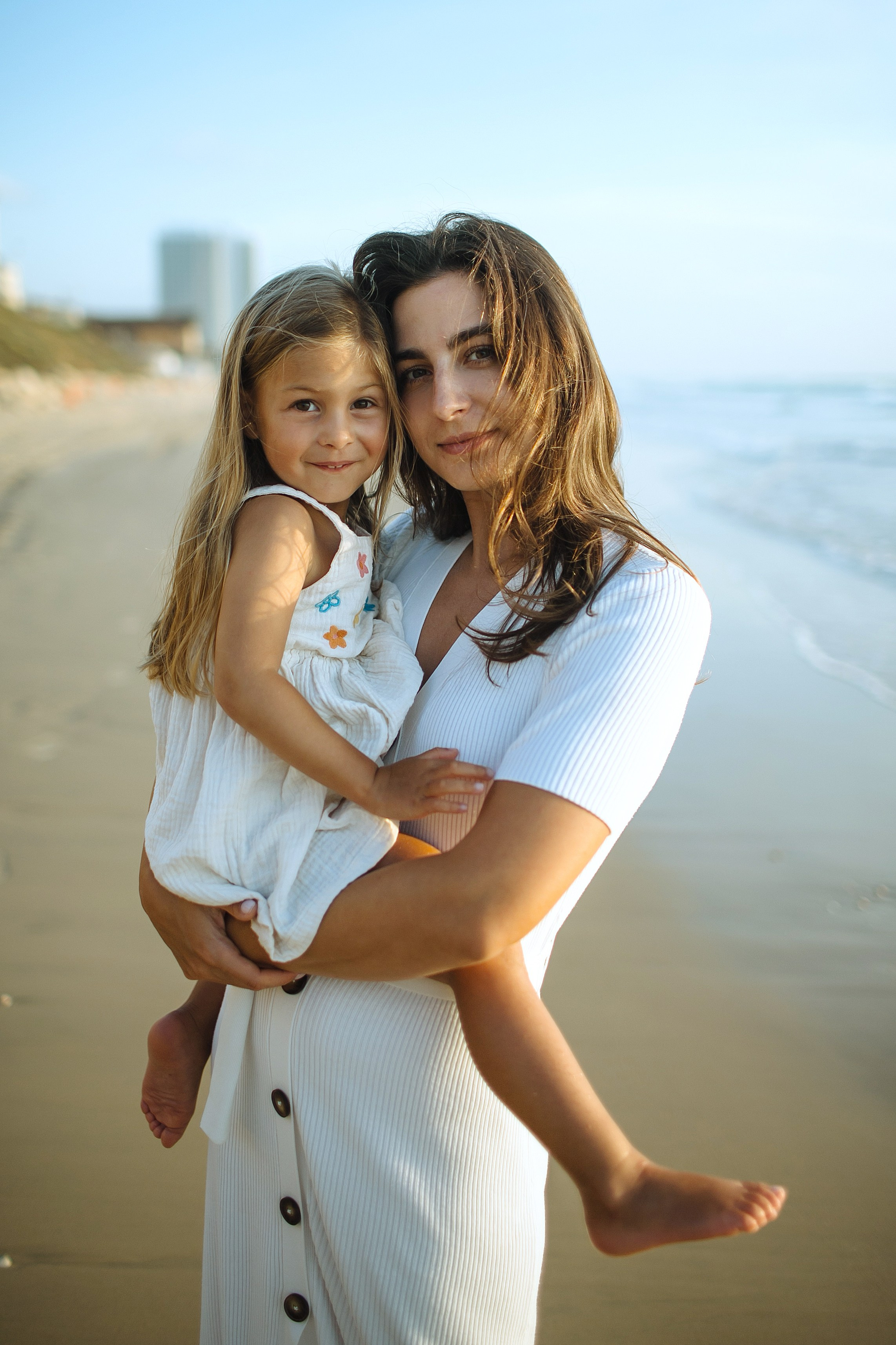 Bat Yam beach. Family photographer in Israel