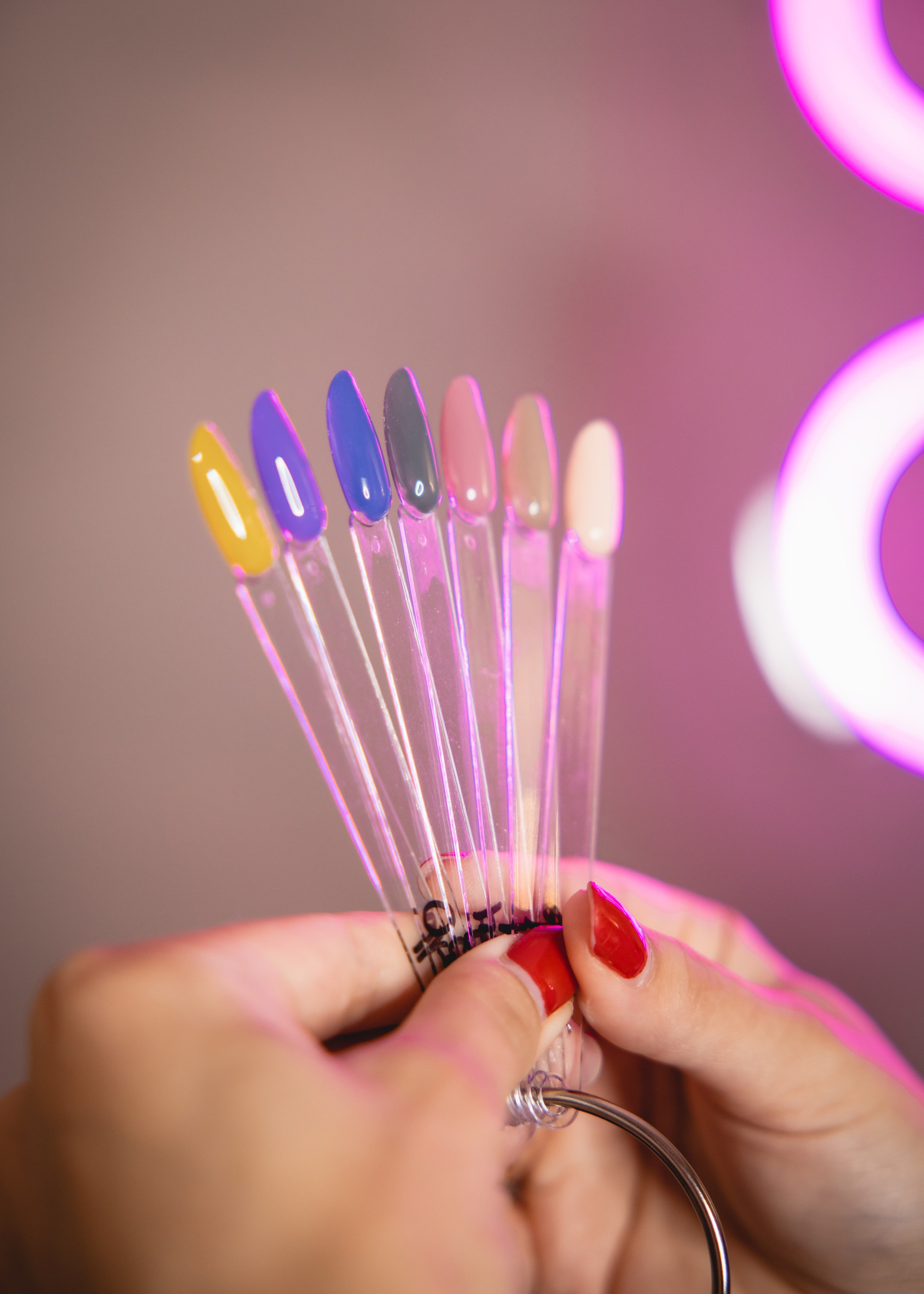 G-spot CPH (beauty salon). Professional wedding photographer in Copenhagen, Denmark — Julia Byron