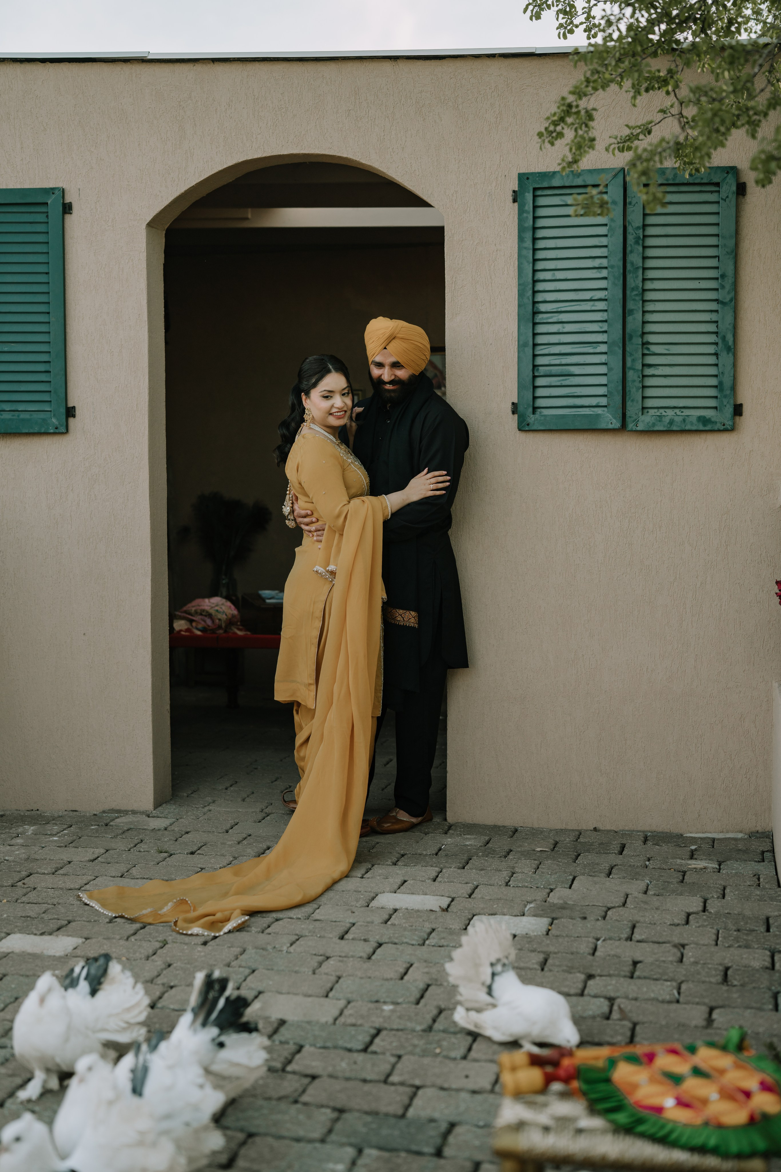 Gagan & Jasmeen. Wedding Photographer & Cinematographer studios