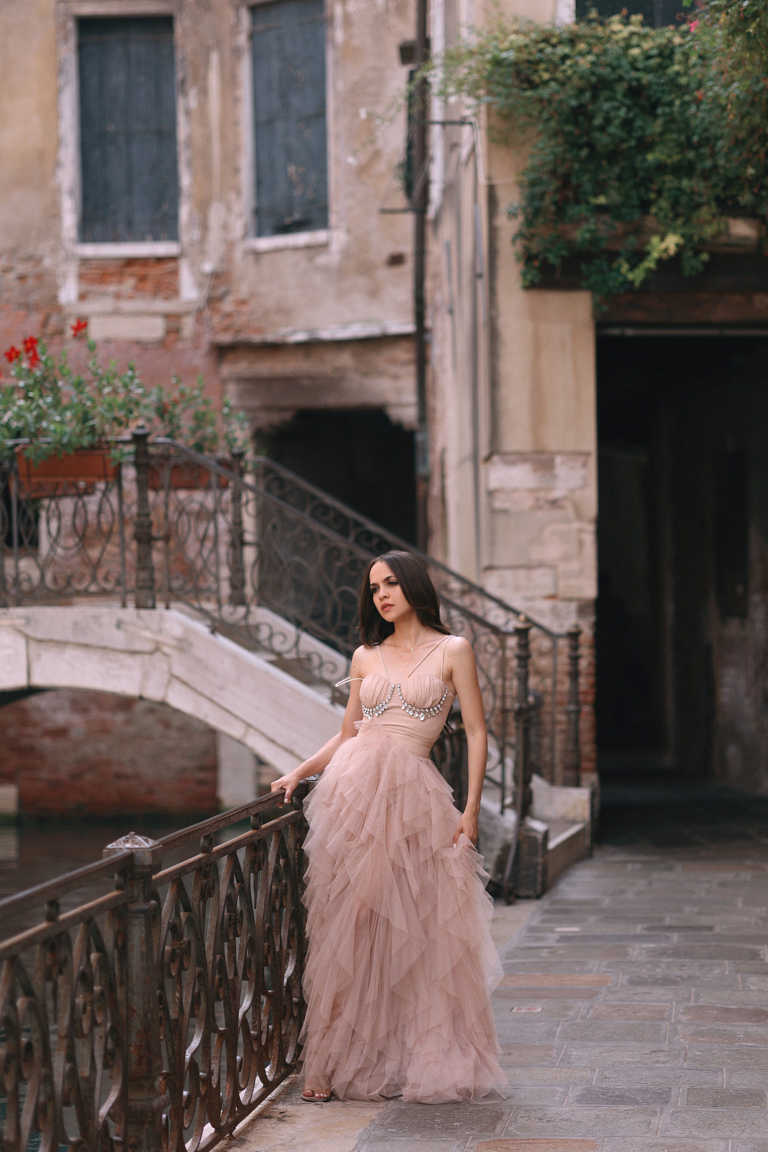 Rent dress in Venice. Photographer in Venice, Viktoria Antonova