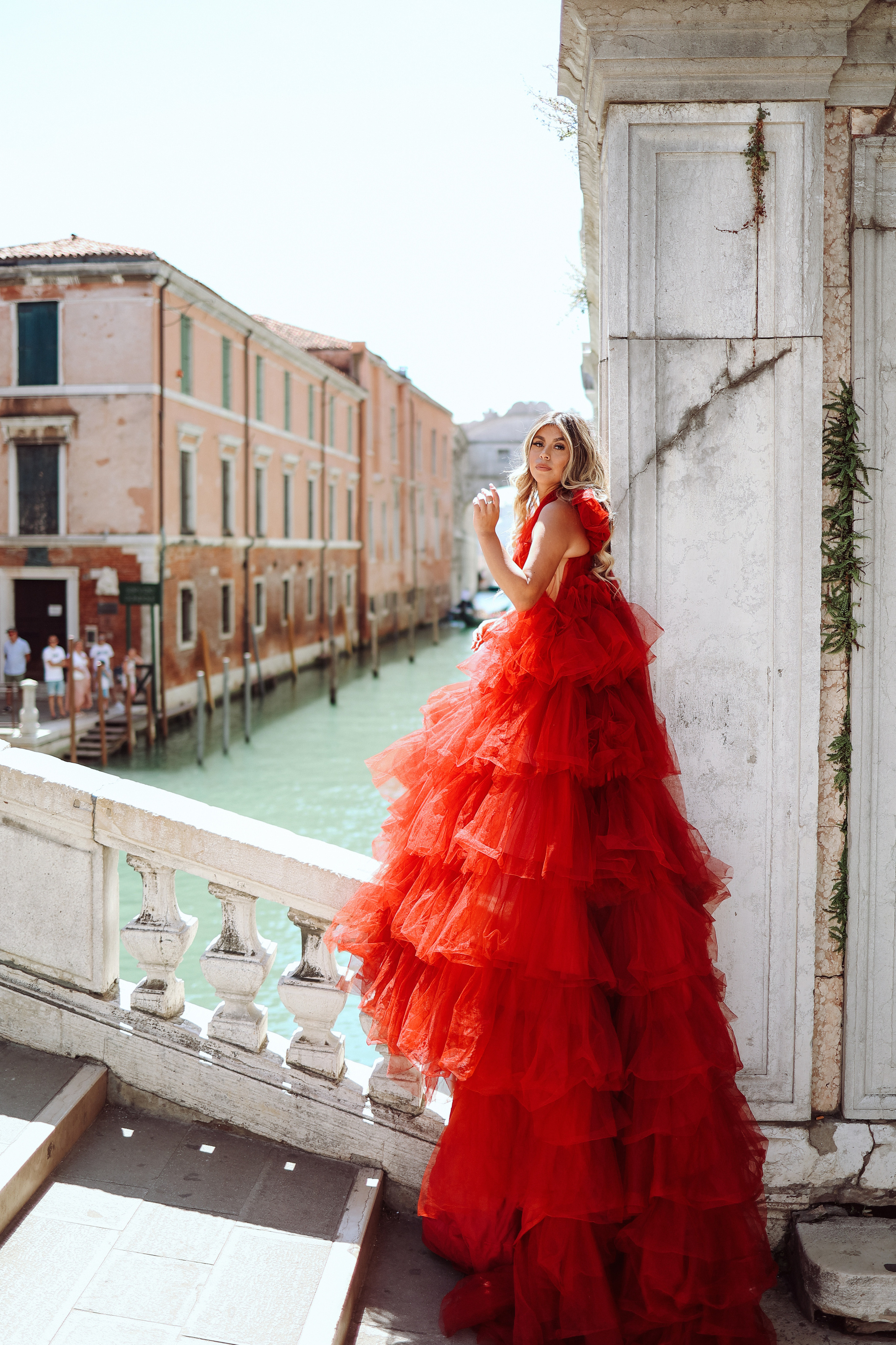 Rent dress in Venice. Photographer in Venice, Viktoria Antonova