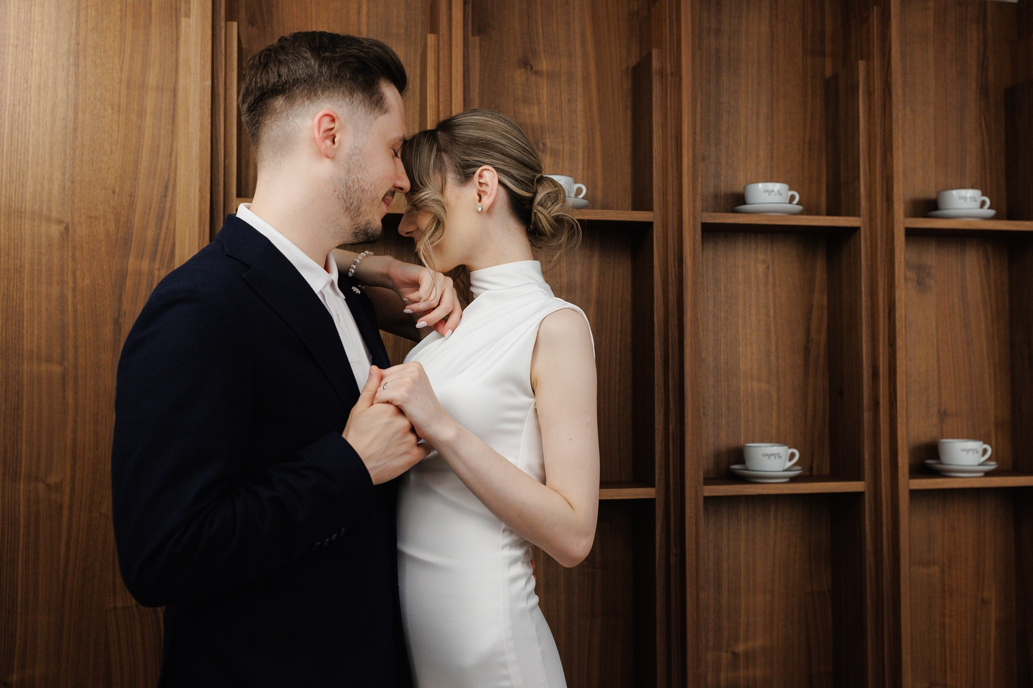 Cununie civila Andreea si Daniel - Sedinta foto la Chariot Cafe. Fotograf nunta Bucuresti - Manu Ivanciu | Fotograf botez