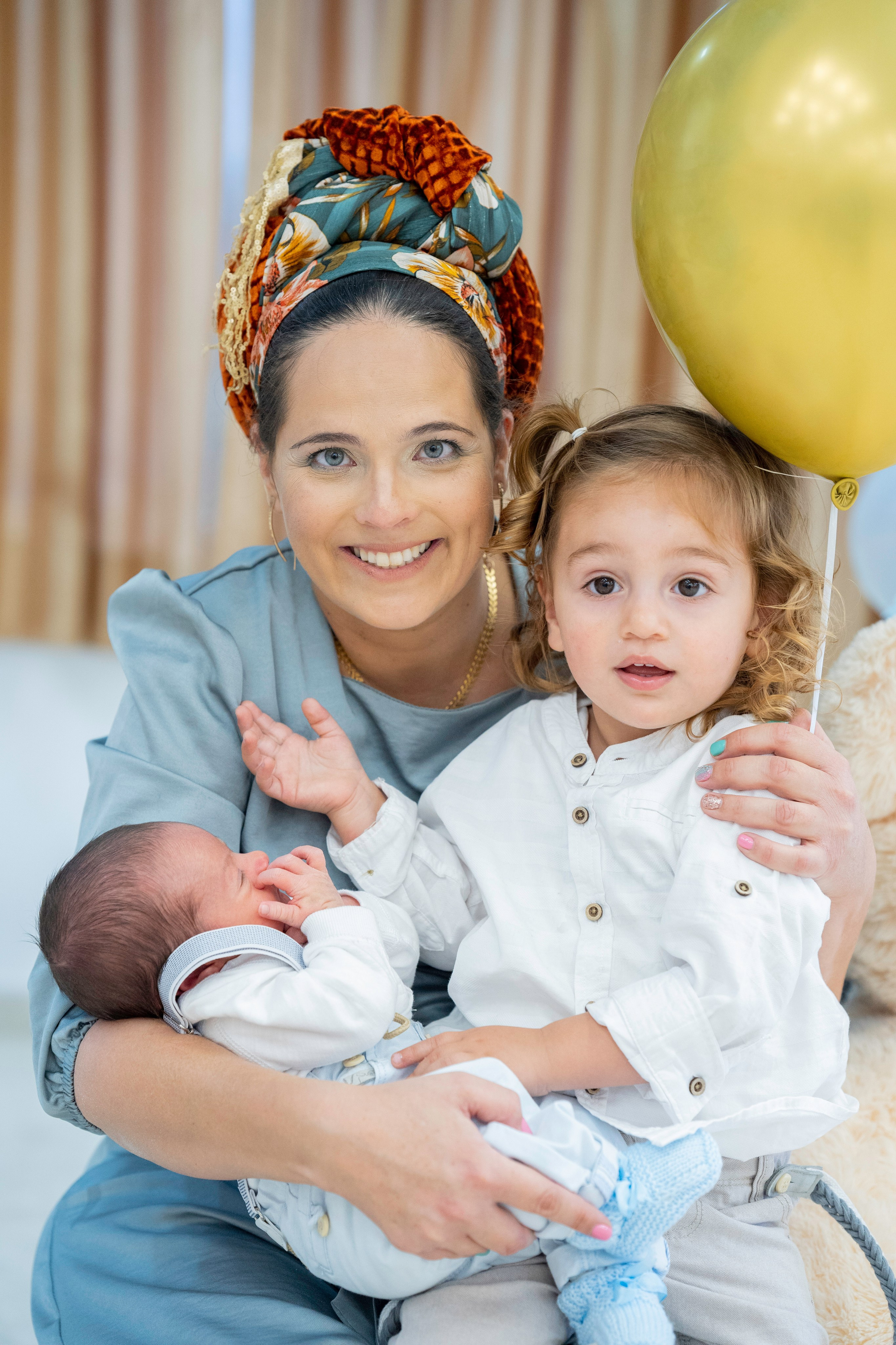 הברית של יוסף וחנה. יוסף מזרחי צילום חתונה, ברית וזוגיות. צלם מקצועי שאוהב להוציא אתכם הכי יפים ברגעים הכי מרגשים