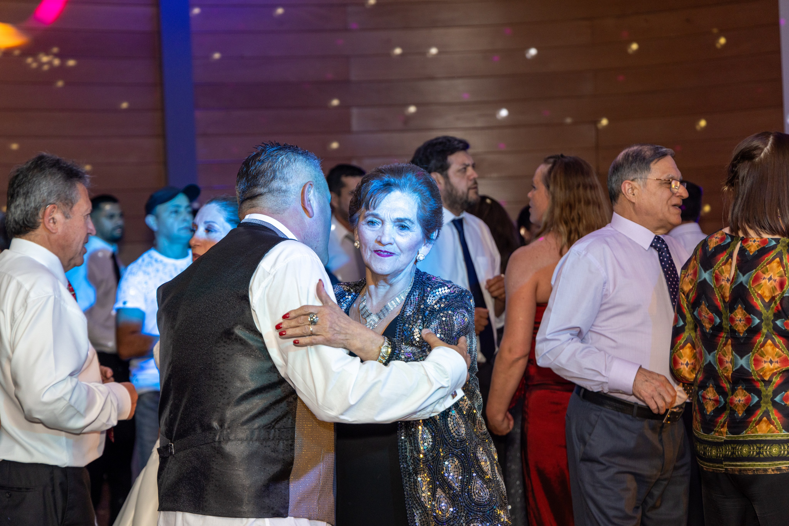 Silvia y Jorge. Dinka & Emilio - El arte de preservar lo que no se repite