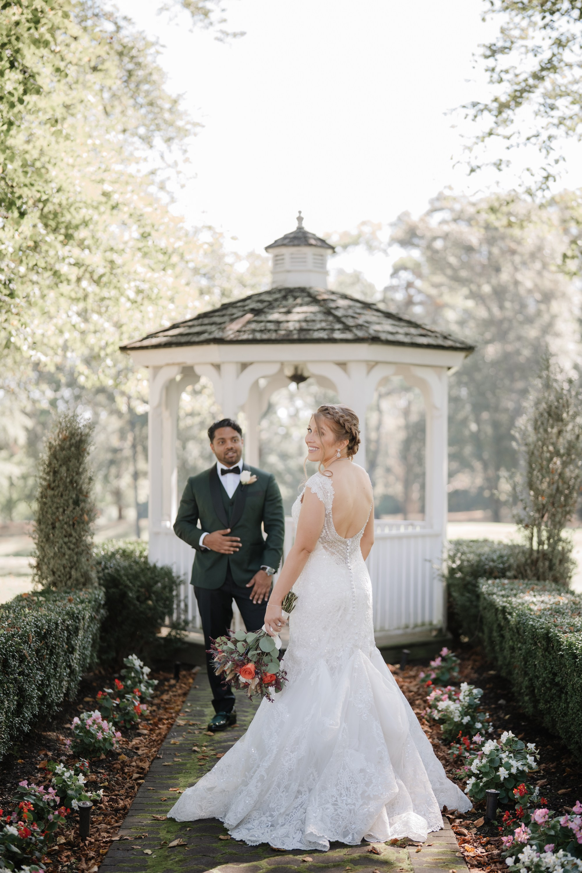 Oct 2025- Hanna and Johnathan’s wedding. Portrait and wedding photographer in New York