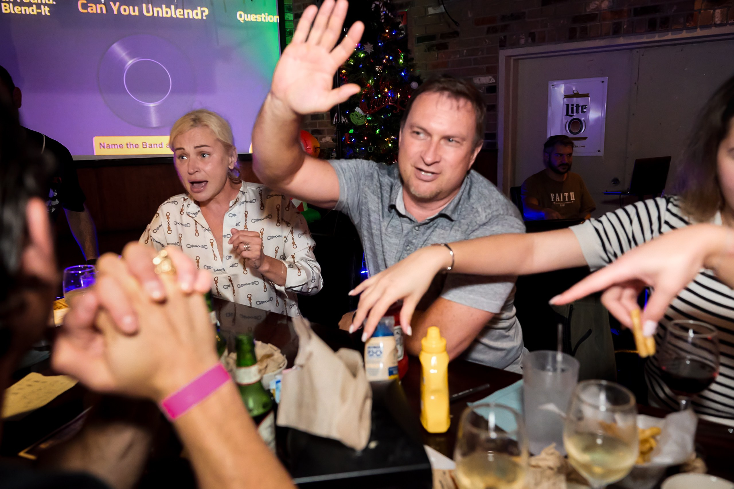 MUSIC TRIVIA #1. Photographer Julia Makoveeva