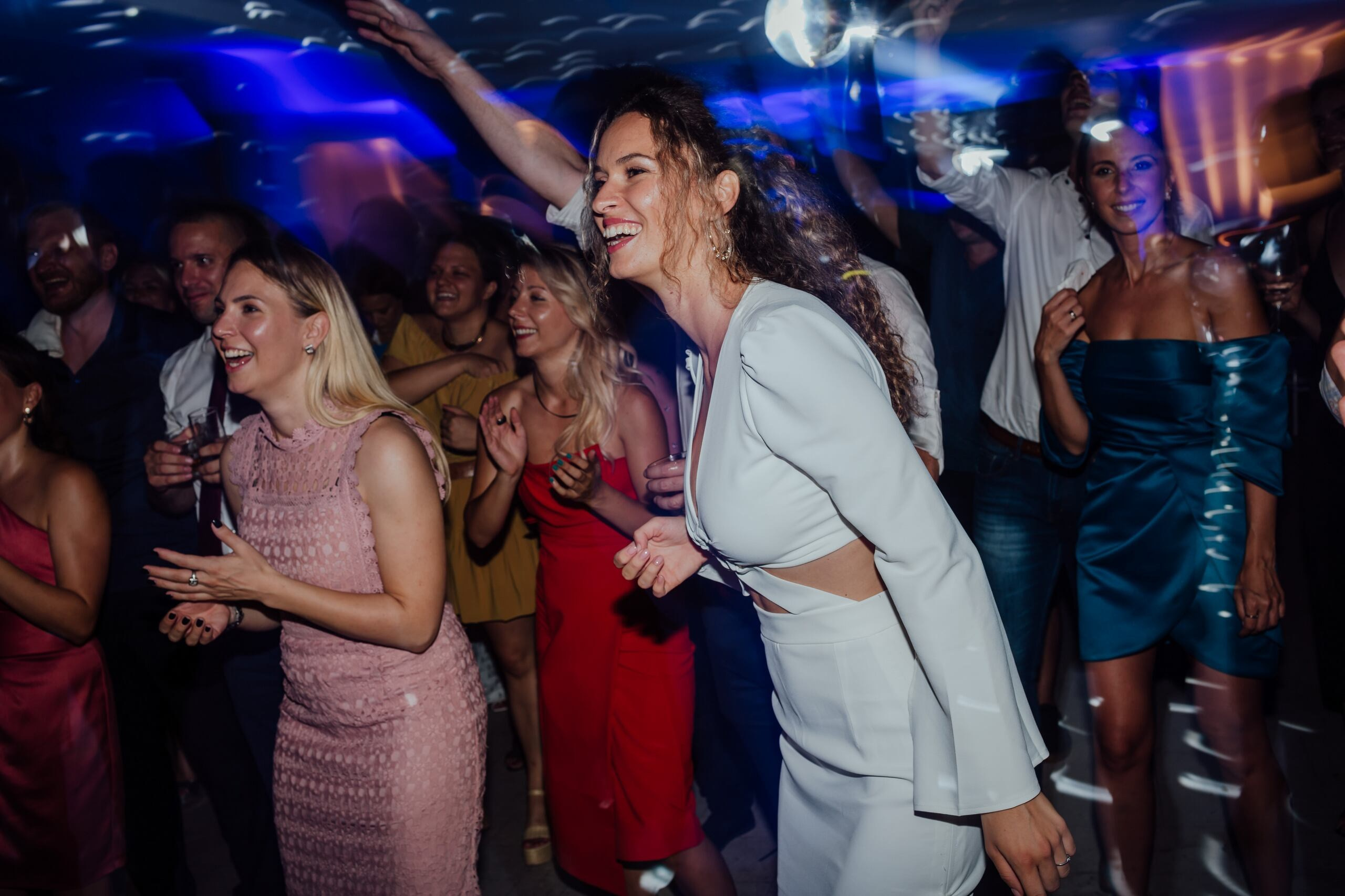 Teodora & Nikola. Wedding photographer based in Novi Sad, Marko Milivojevic