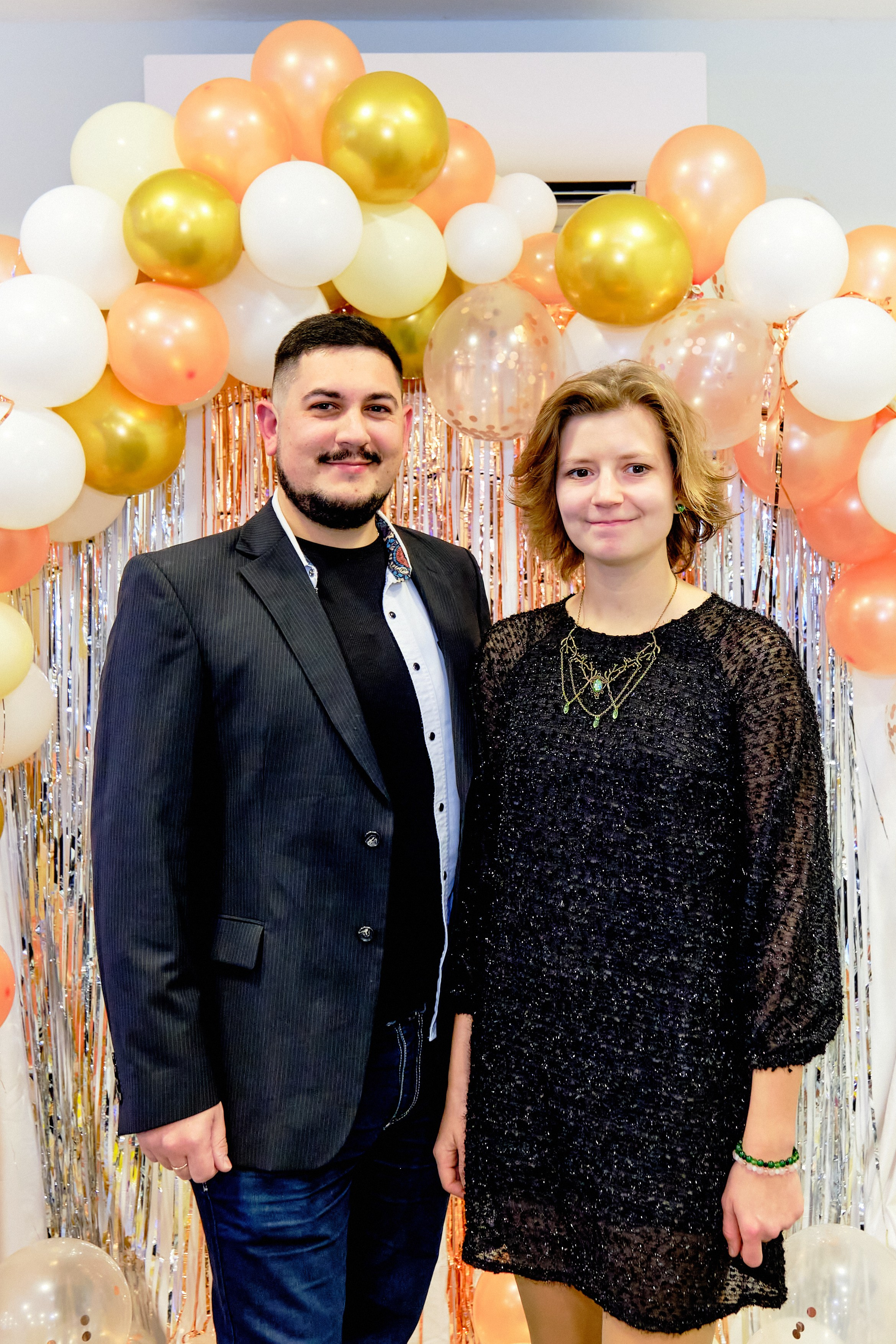 Фоторепортаж з благодійного Новорічного балу у Чорногорії. Портретний фотограф Альона Новгородцева