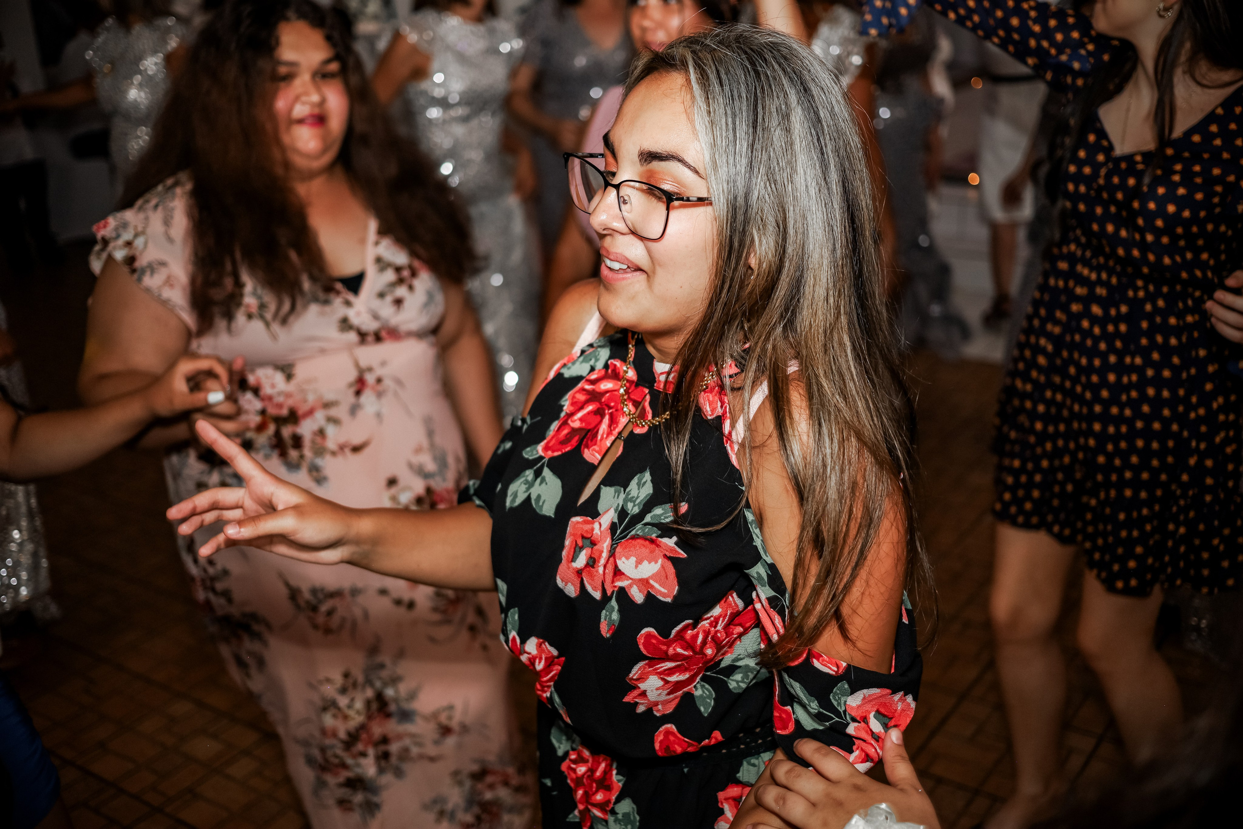 Pavel & Yveta. Svatební fotograf a kameraman v Česku a po celé Evropě — Teplice, Ústí nad Labem, Praha, Drážďany