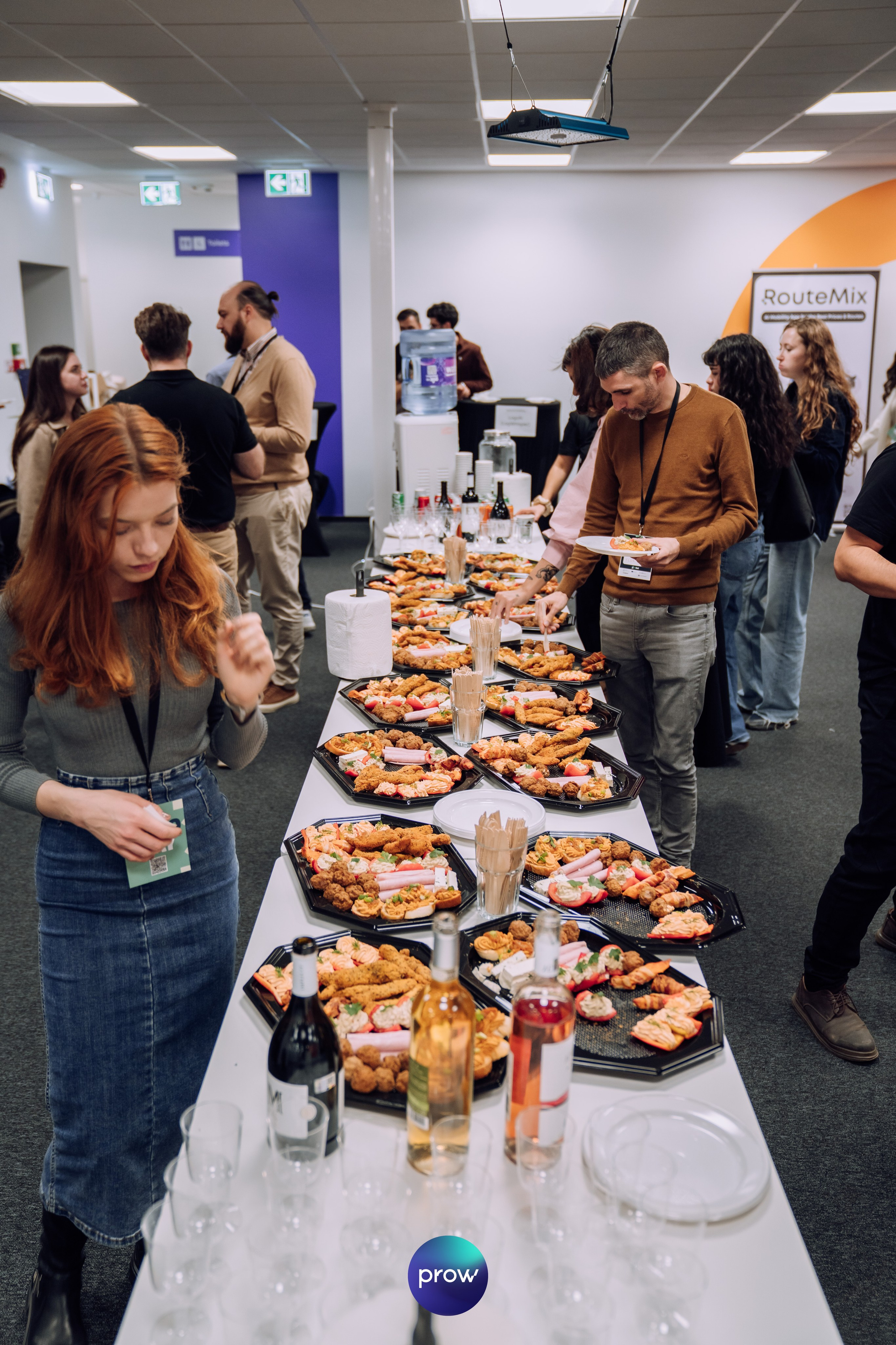 InVest DemoDay @ Cowork. Cozac Cristian Photographer