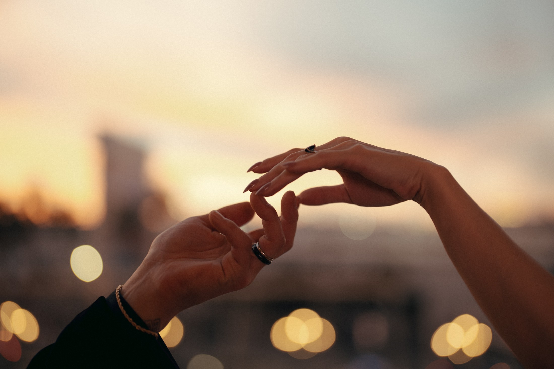 Wedding & elopement photographer Viktoriya Kravtsov. Las Vegas