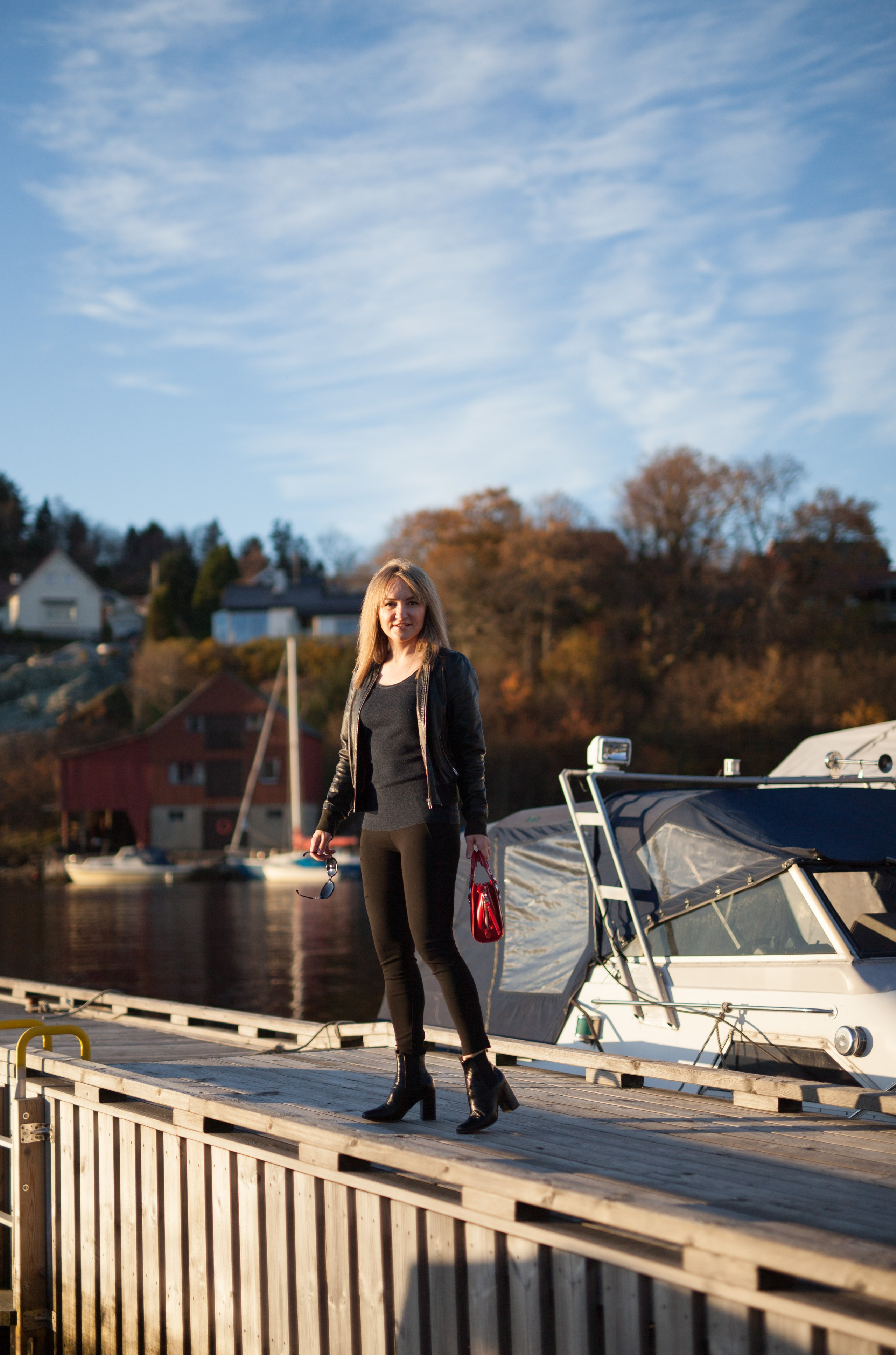 Autumn pears. Family and real state photographer in Haugesund Dina Vikra