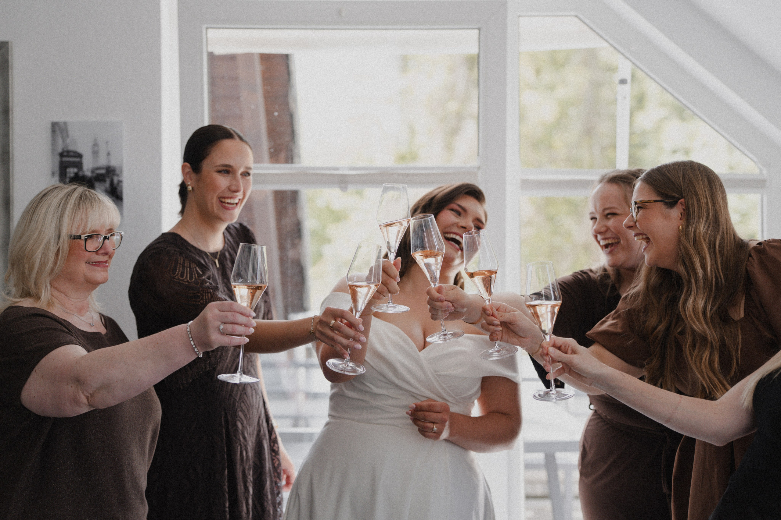 Jessica & Felix I Gesellschaft Harmonie Bochum. Hochzeitsfotografin Bochum | Halyna Reiche Fotografie NRW