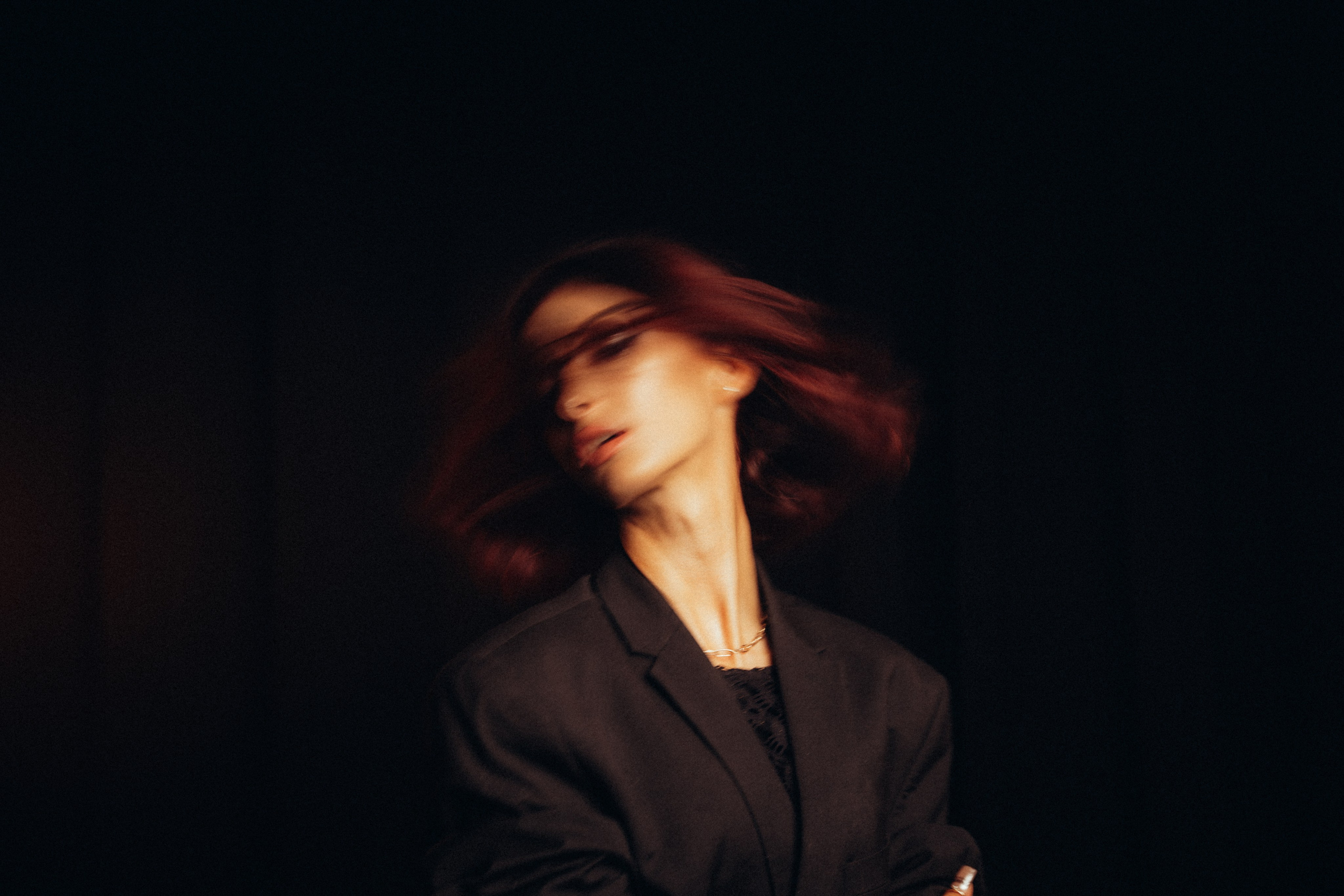 Indywidualna Sesja. Fotograf Katowice – sesje indywidualne, rodzinne, ślubne