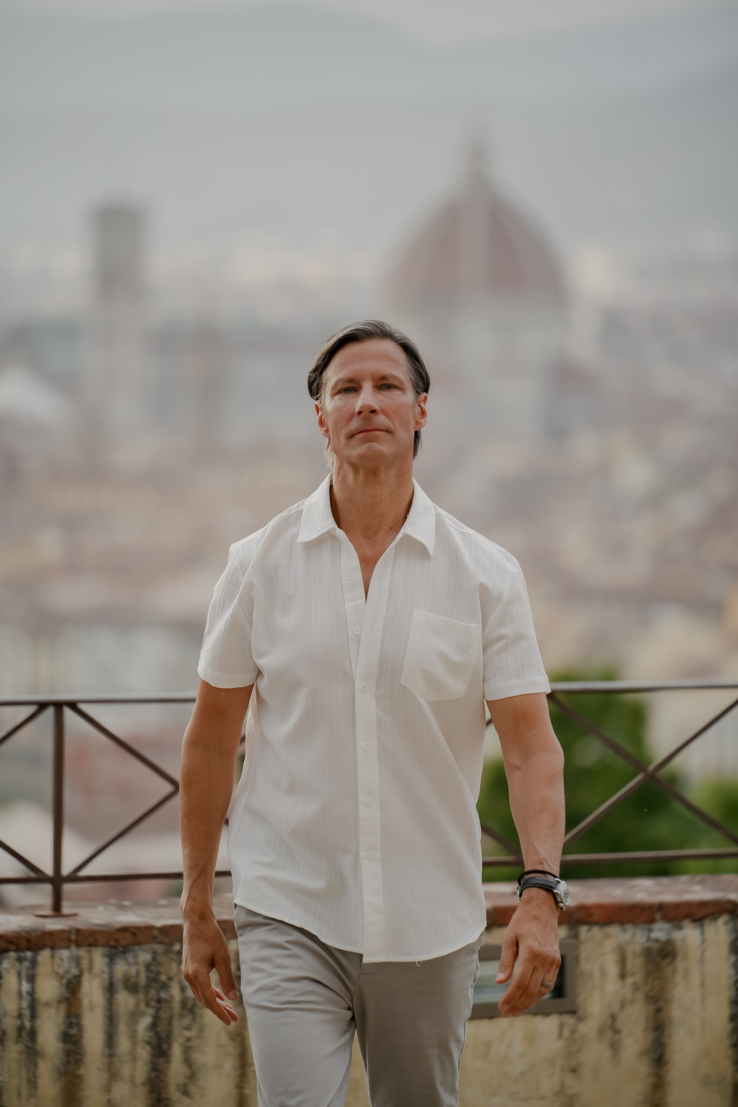 Family Photoshoot. Wedding Photographer in Italy