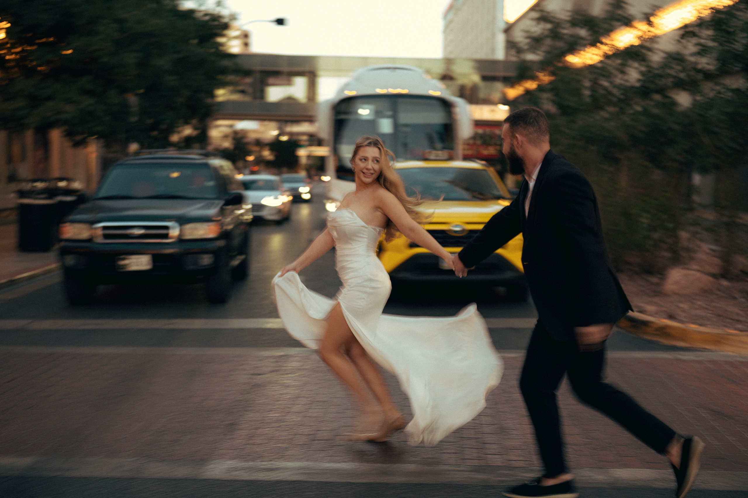 Anna&Vlad. Wedding & elopement photographer Viktoriya Kravtsov. Las Vegas