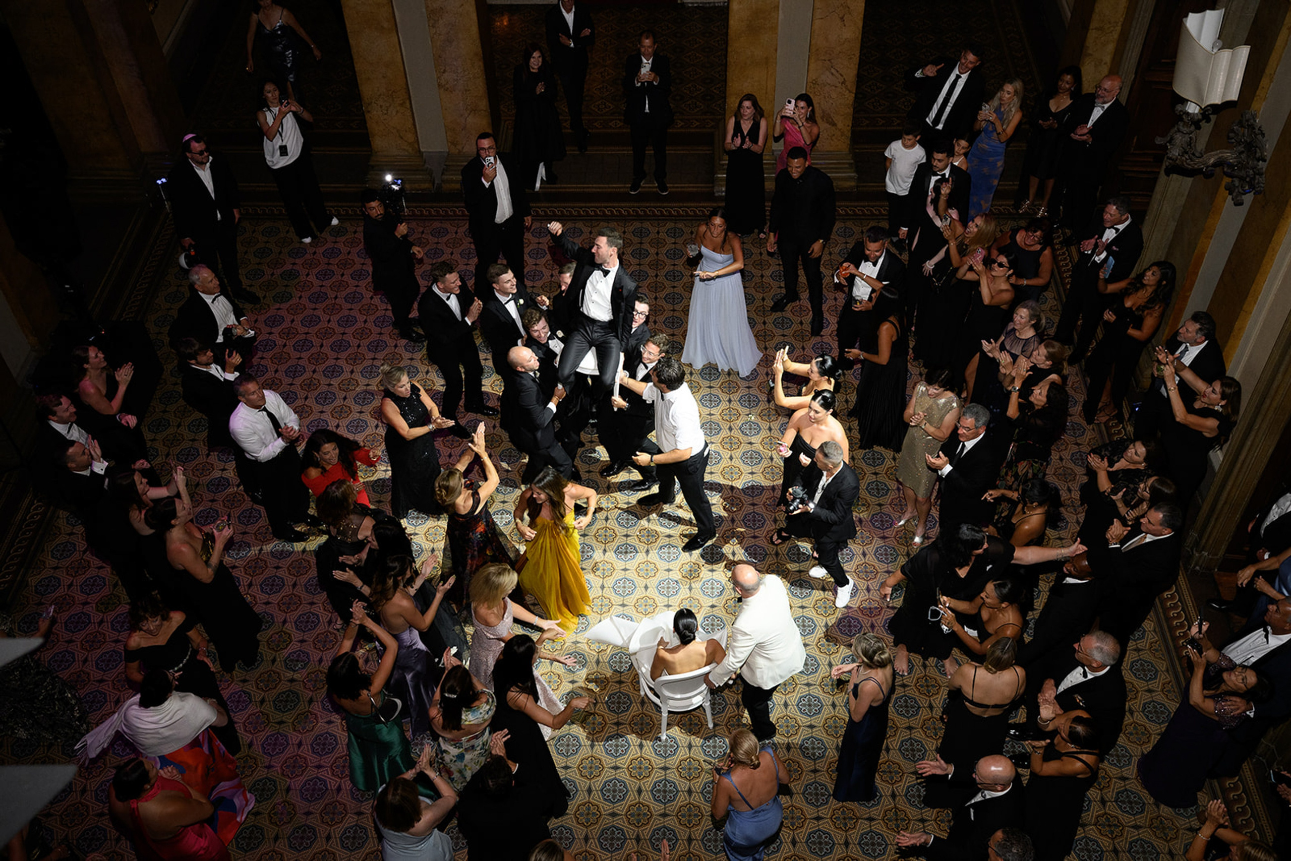 SYDNEY & REED. Bakasphoto wedding and lifestyle photography Latvia and Worldwide