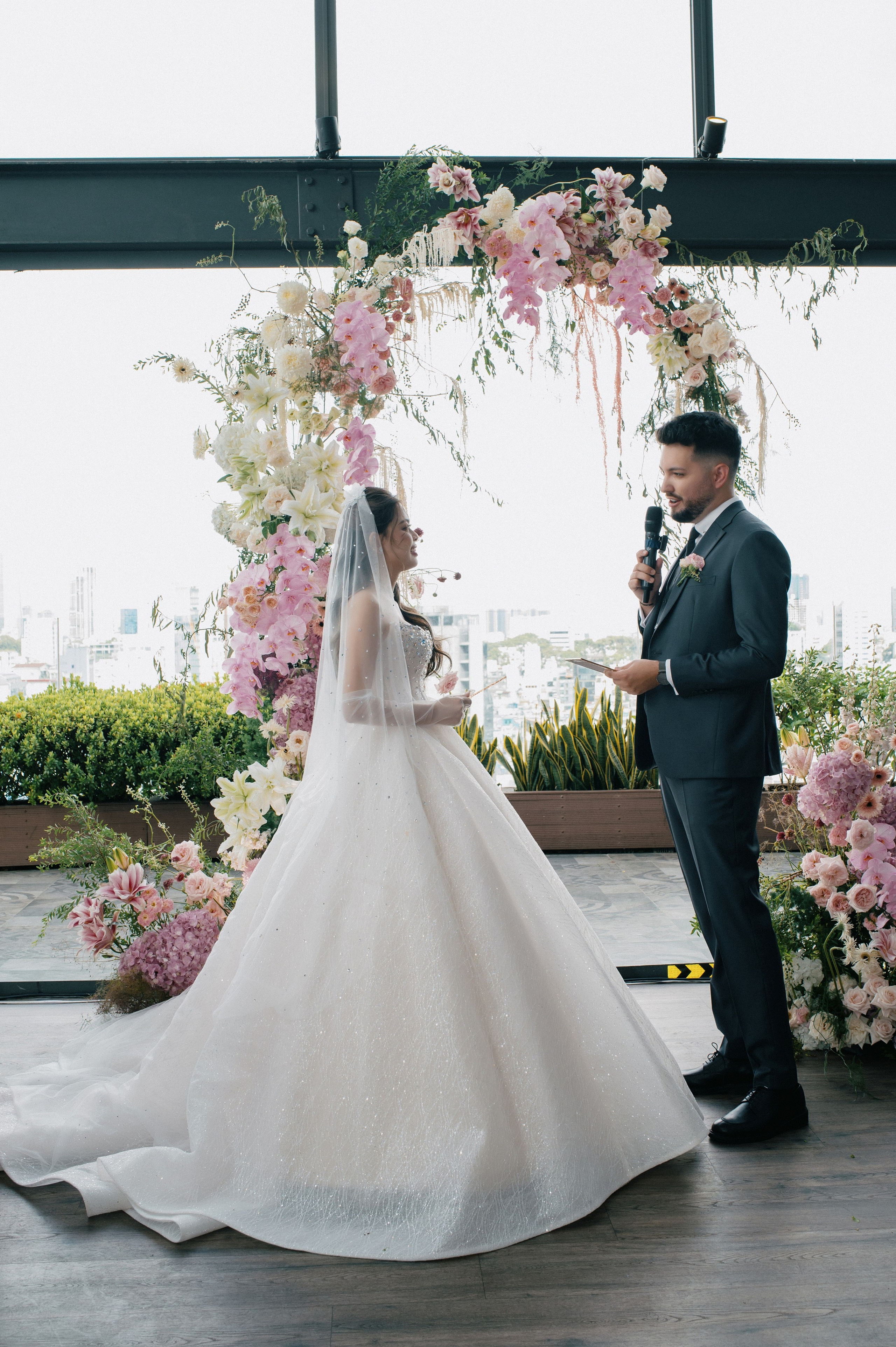 D & K / Wedding Journalism. Nhiếp ảnh gia đám cưới hàng đầu tại Thành Phố Hồ Chí Minh