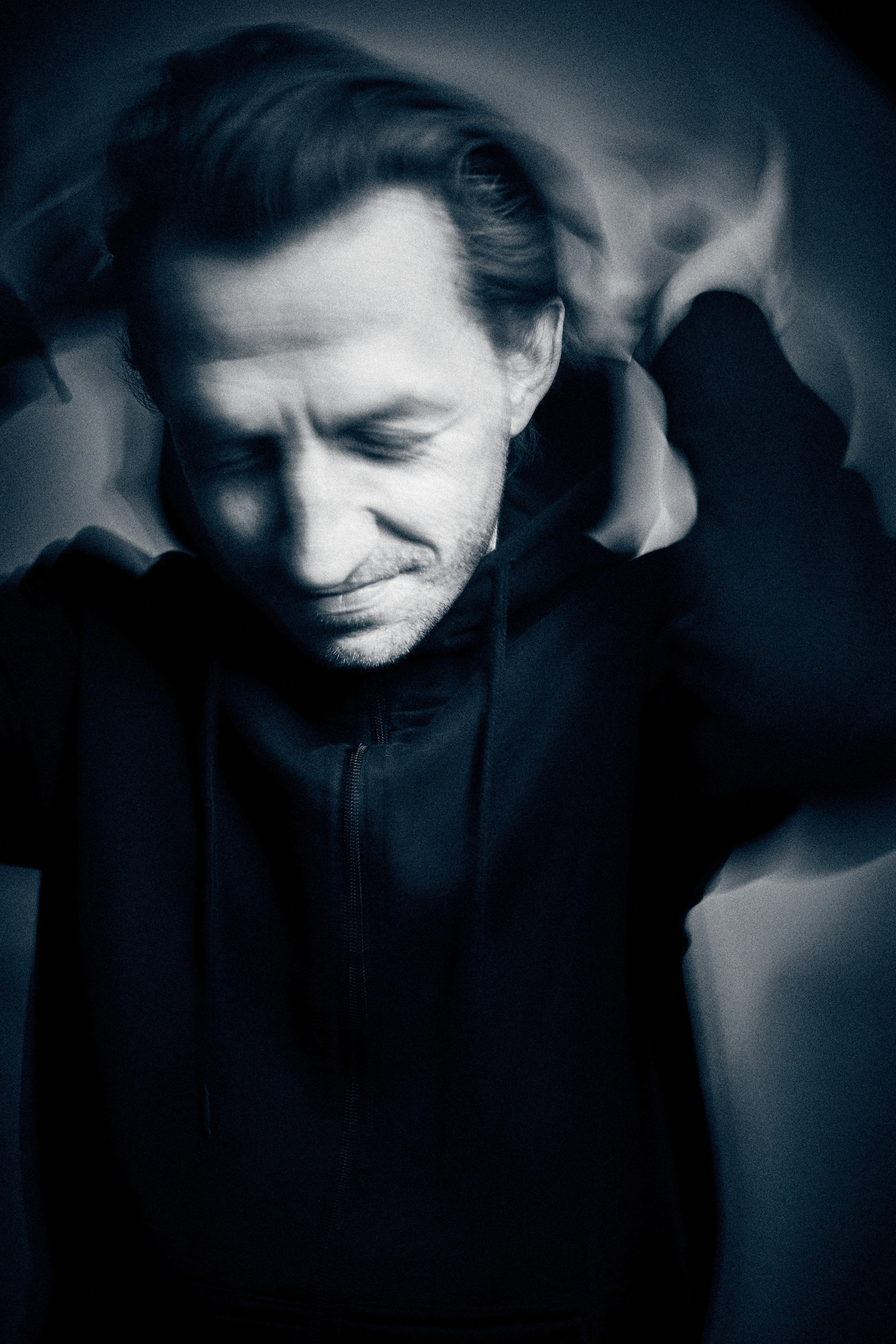 Męski portret psychologiczny - Mieszko V „Długonosy” - Fotograf portretowy w Warszawie Andriej Szypiłow