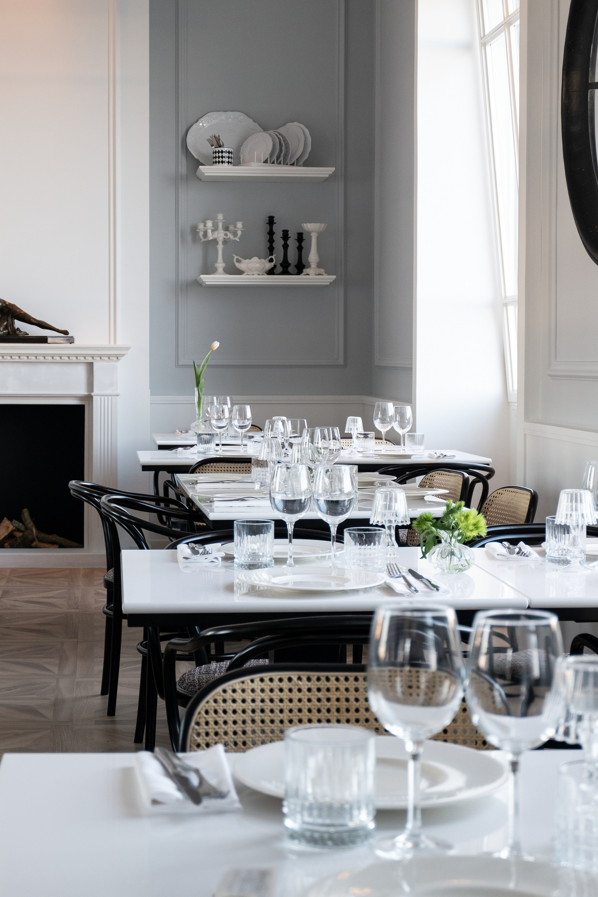 Bar restaurant in Bari (Apulia)