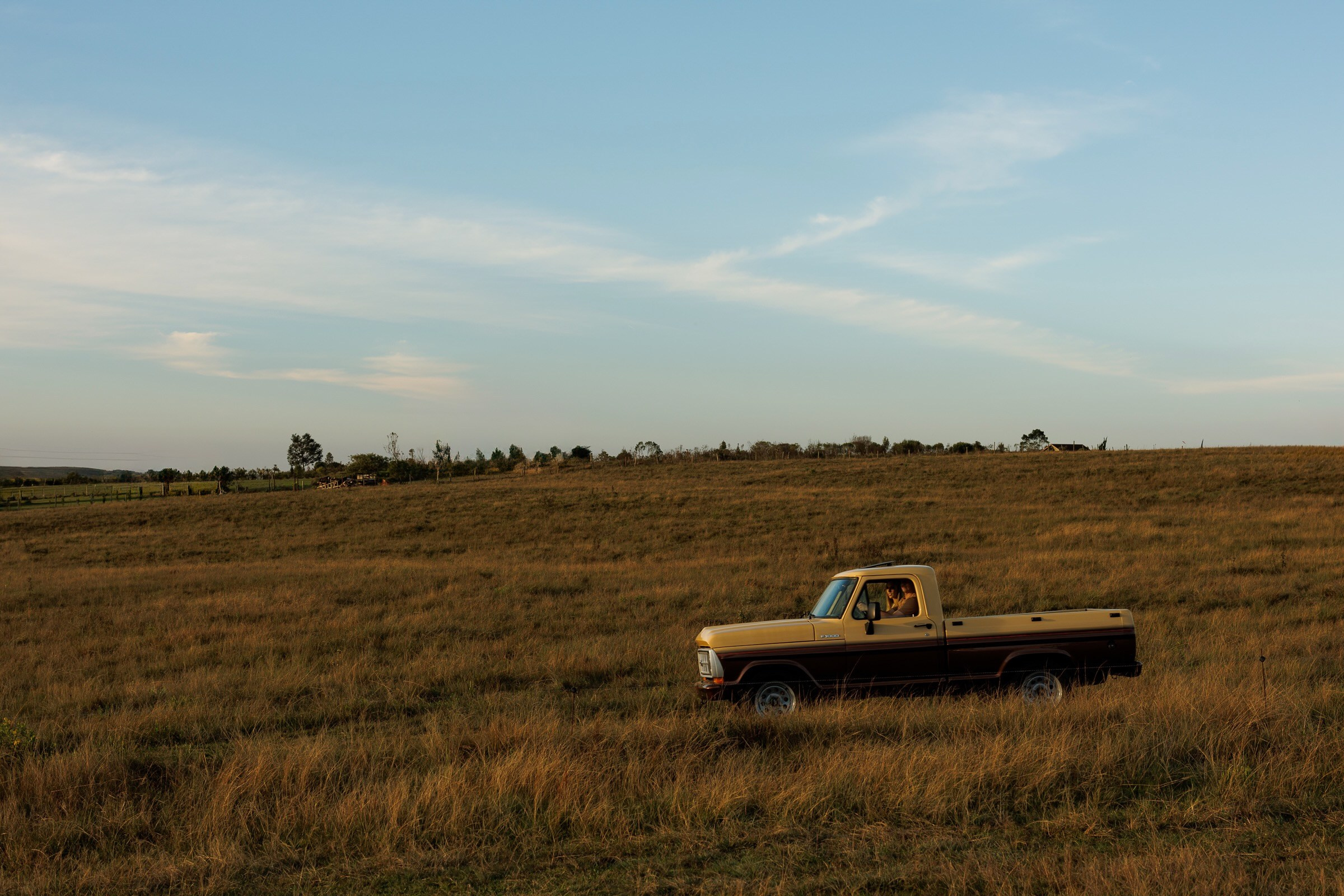 Couple Sessions. Wedding Photographer in Brazil | Based in Paraná, available across Brazil and worldwide