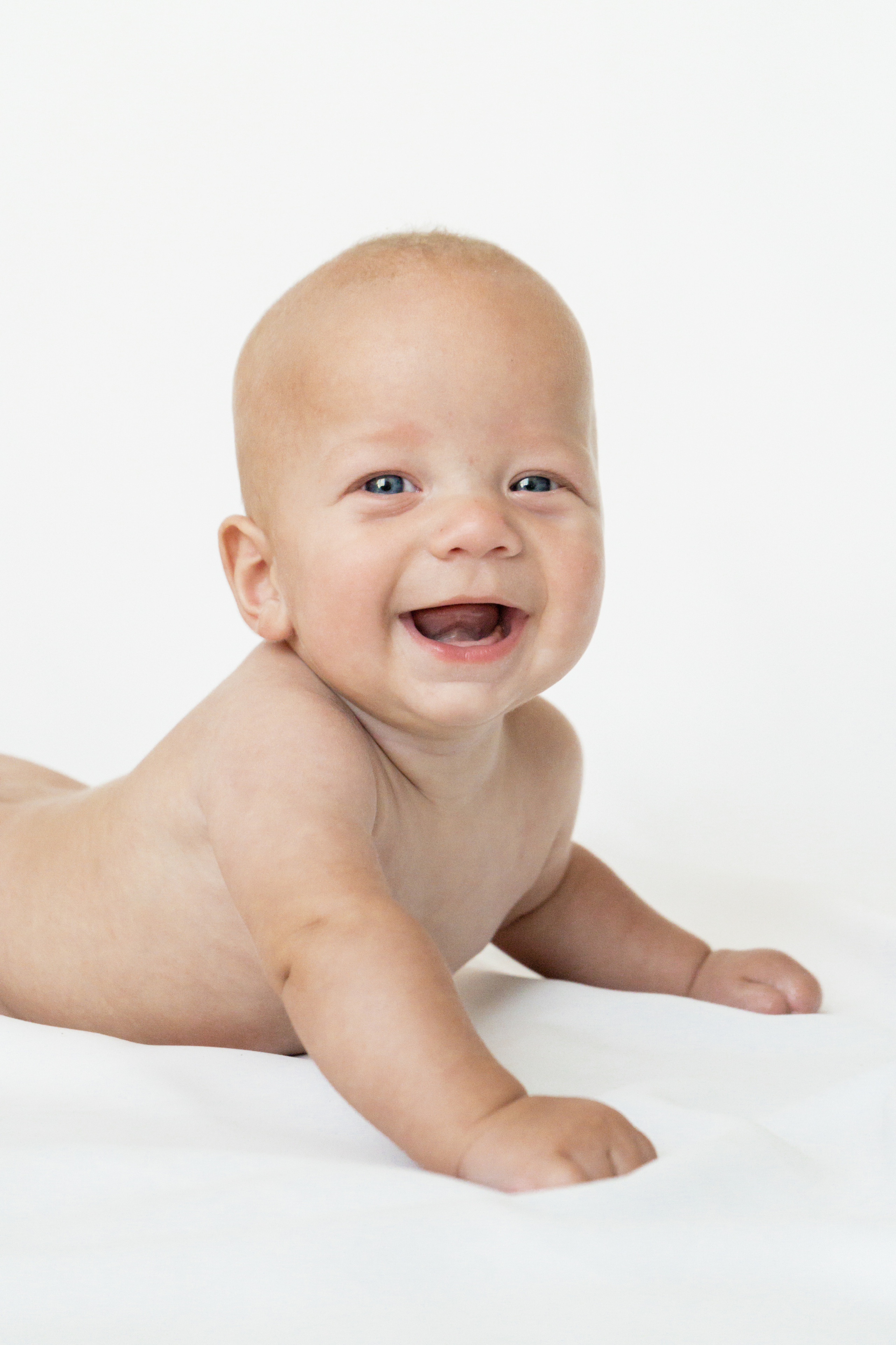 Baby Milestone. Julia Bolgov Photography | Newborn, Family, Maternity & Milestone Photographer in Bay Area, CA