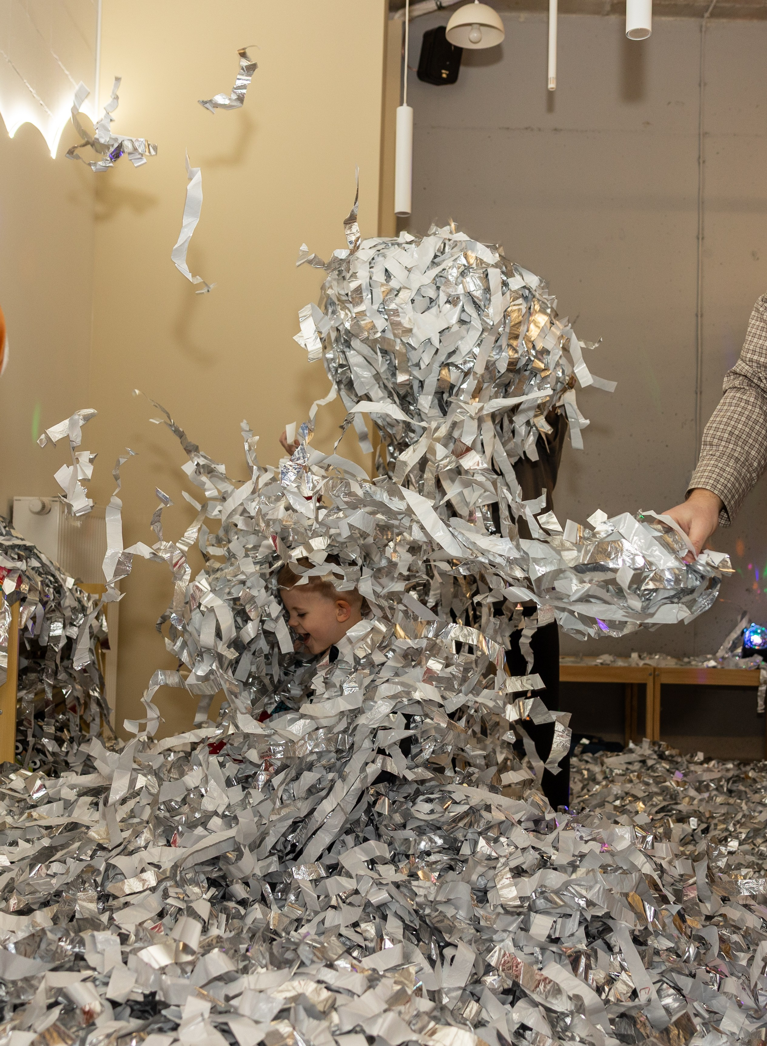 День рождения Артёма 24 января 2026 года. Семейный и детский фотограф в Варшаве Мила Бобровская