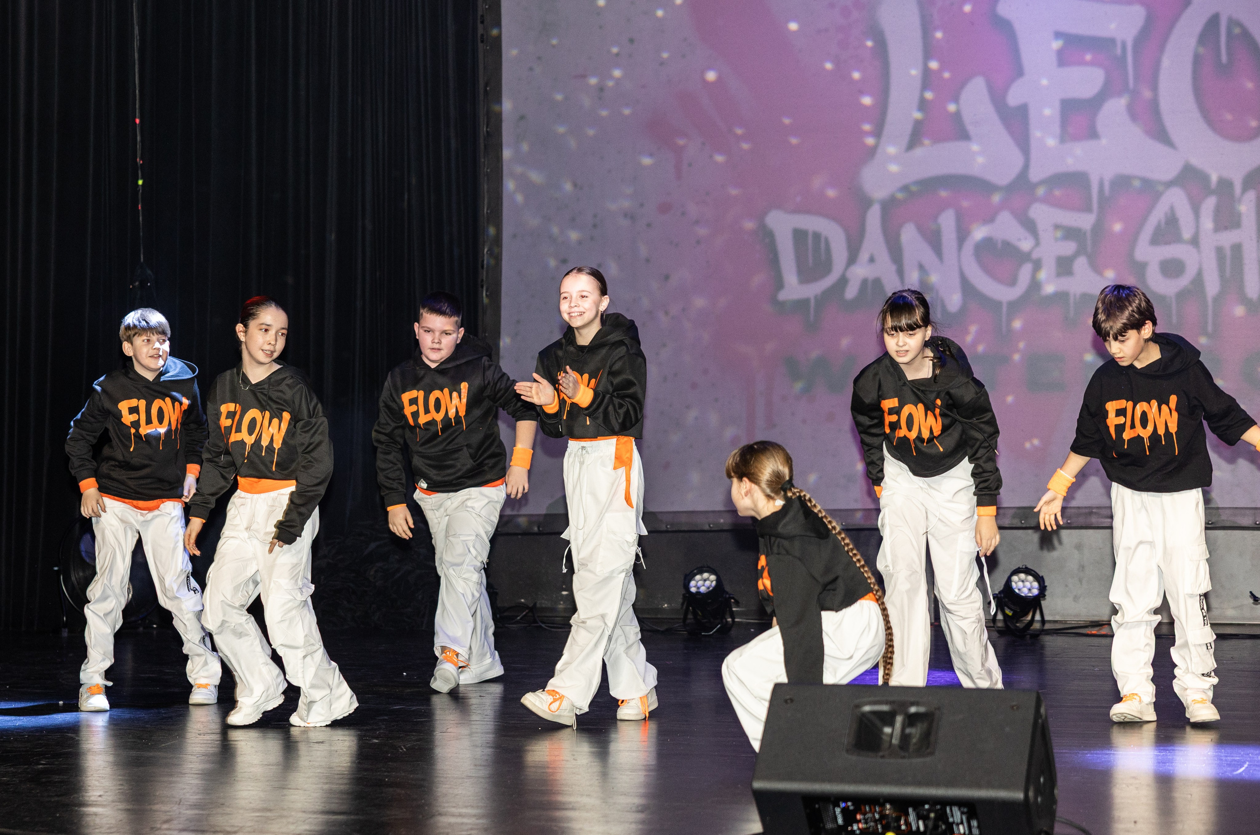 LEO DANCE SHOW WINTER 2025. Семейный и детский фотограф в Варшаве Мила Бобровская