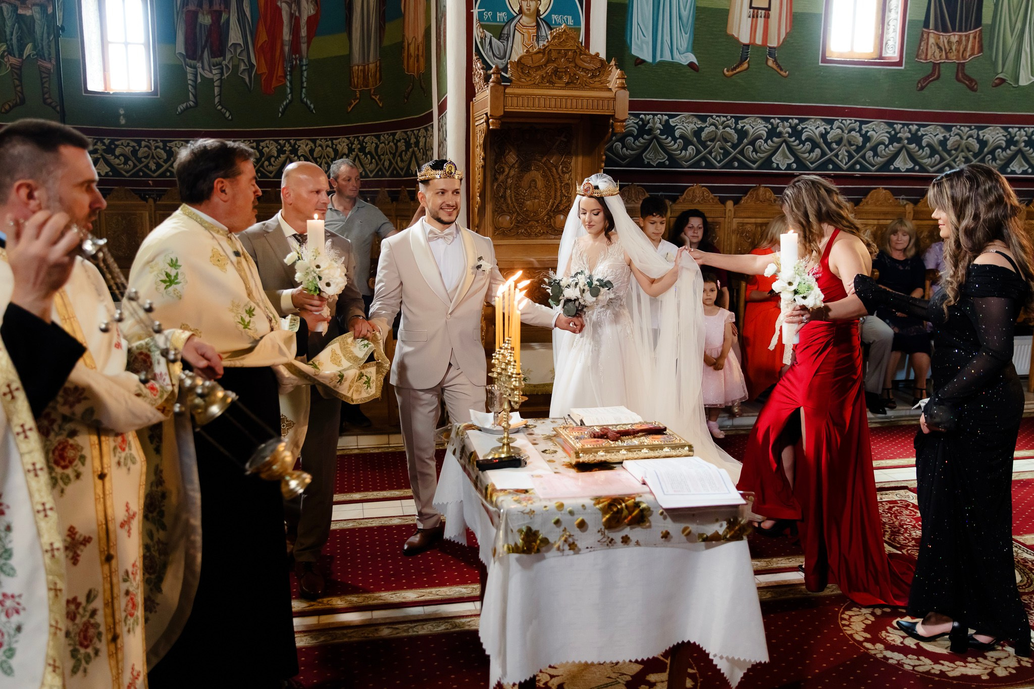 Ioana & Ionuț | Nuntă de poveste la Păstrăvăria Poiana din Mălini județul Suceava. Servicii foto-video profesionale, pentru momente de neuitat