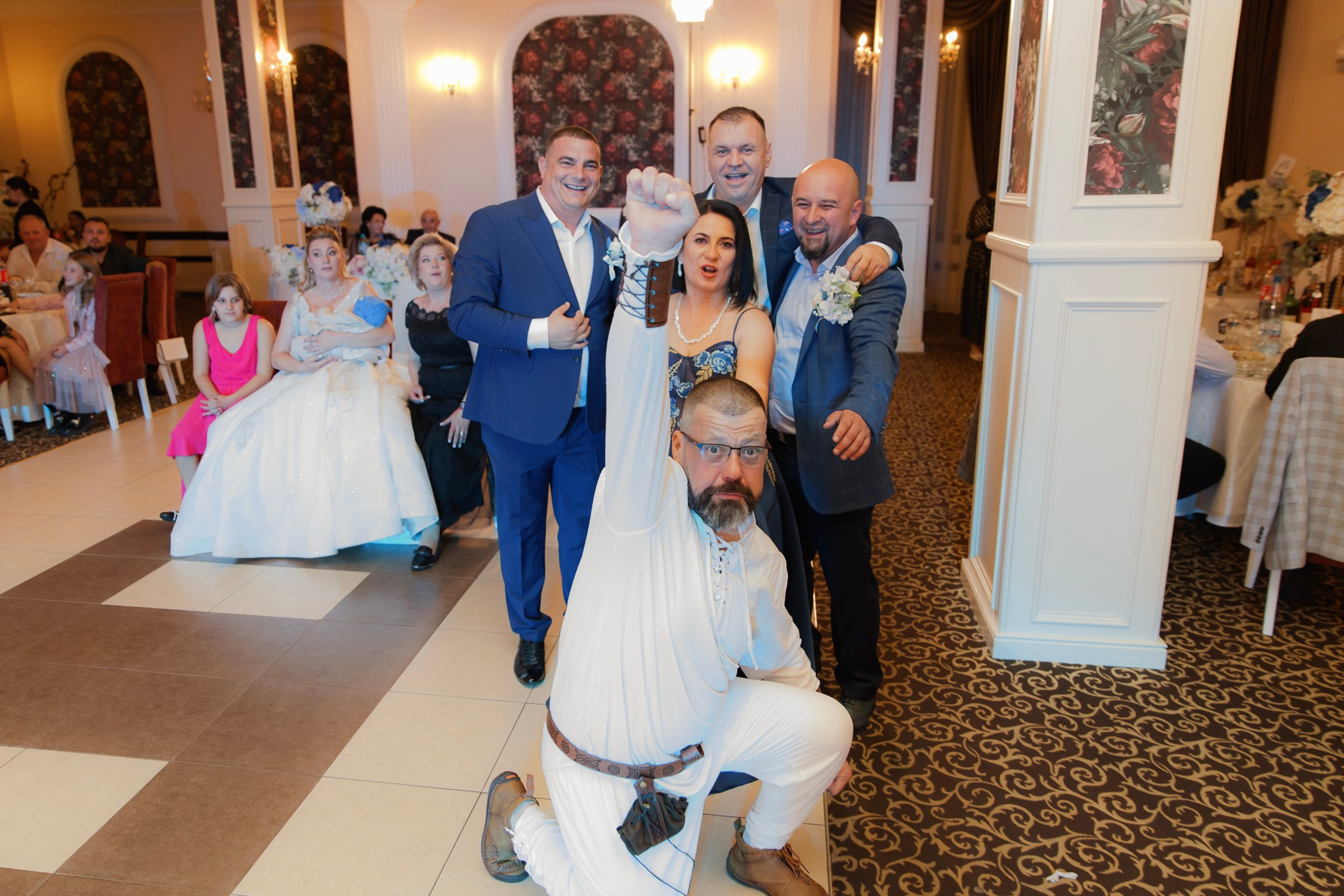 Mihai & Oana. Servicii foto-video profesionale, pentru momente de neuitat