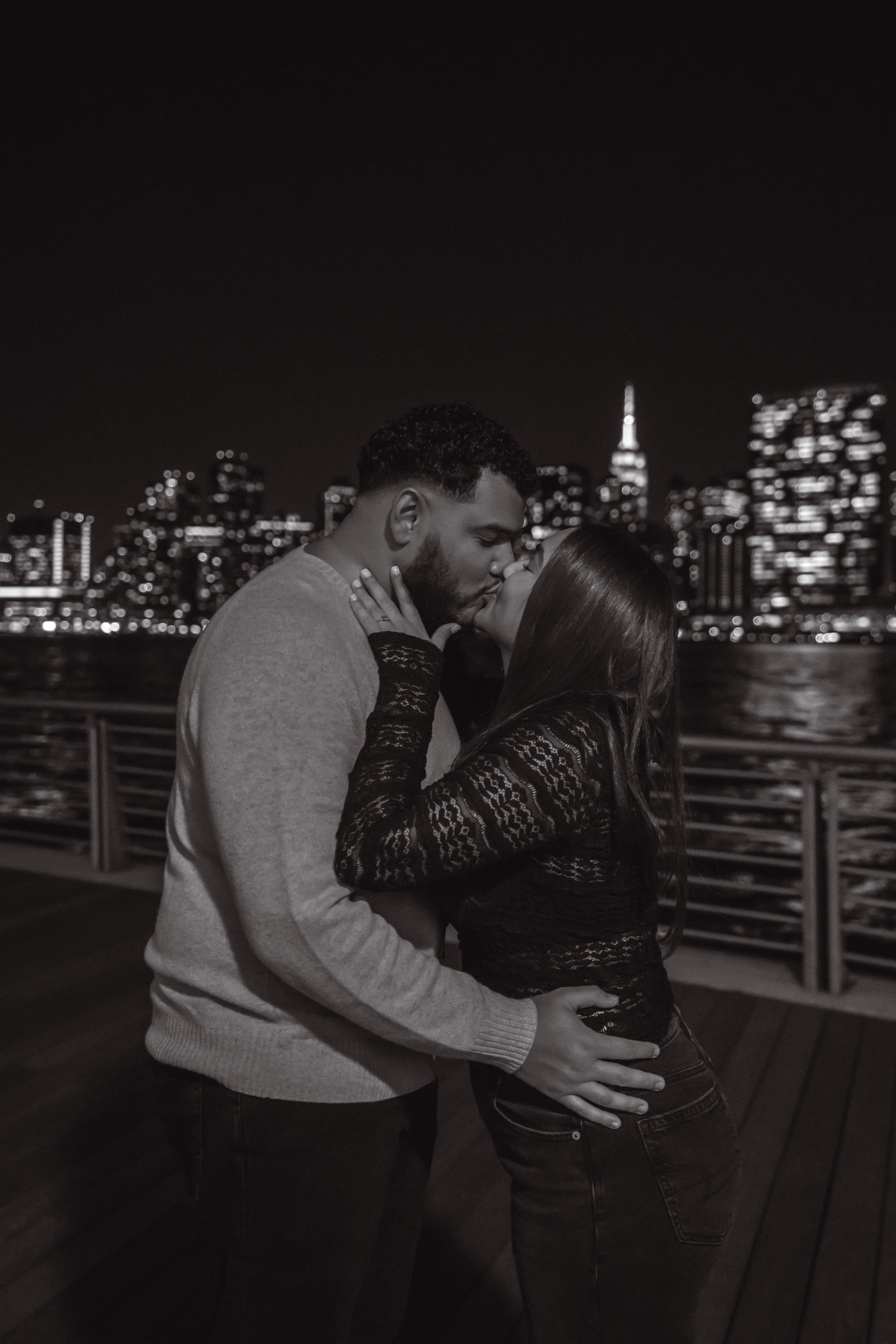 LIC surprise proposal. New York + travel photographer