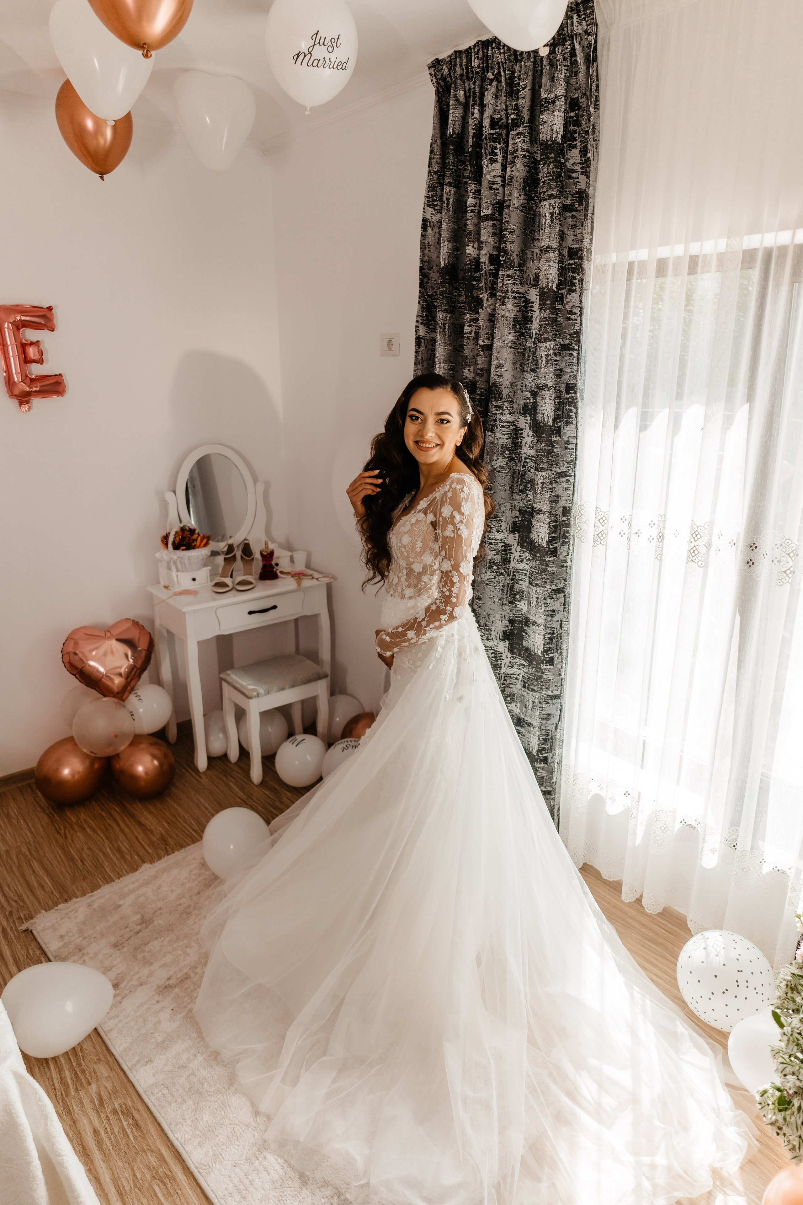 Robert si Mada. Foto-Video Nunta Iasi, Suceava, Bucuresti / Disponibilitate 2025 — 2026 — 2027