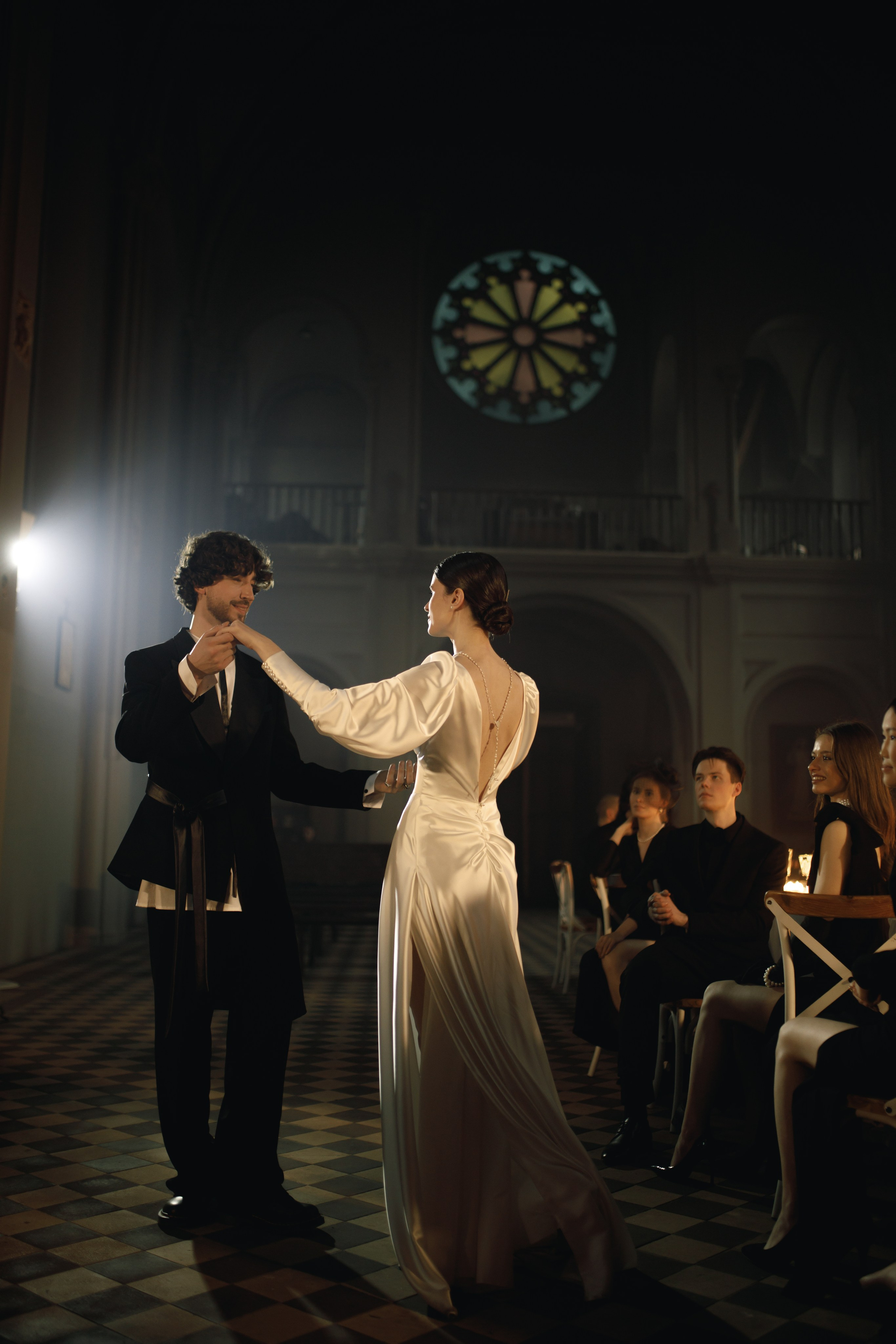 Dress Journal 3. WORLDWIDE PHOTOGRAPHER