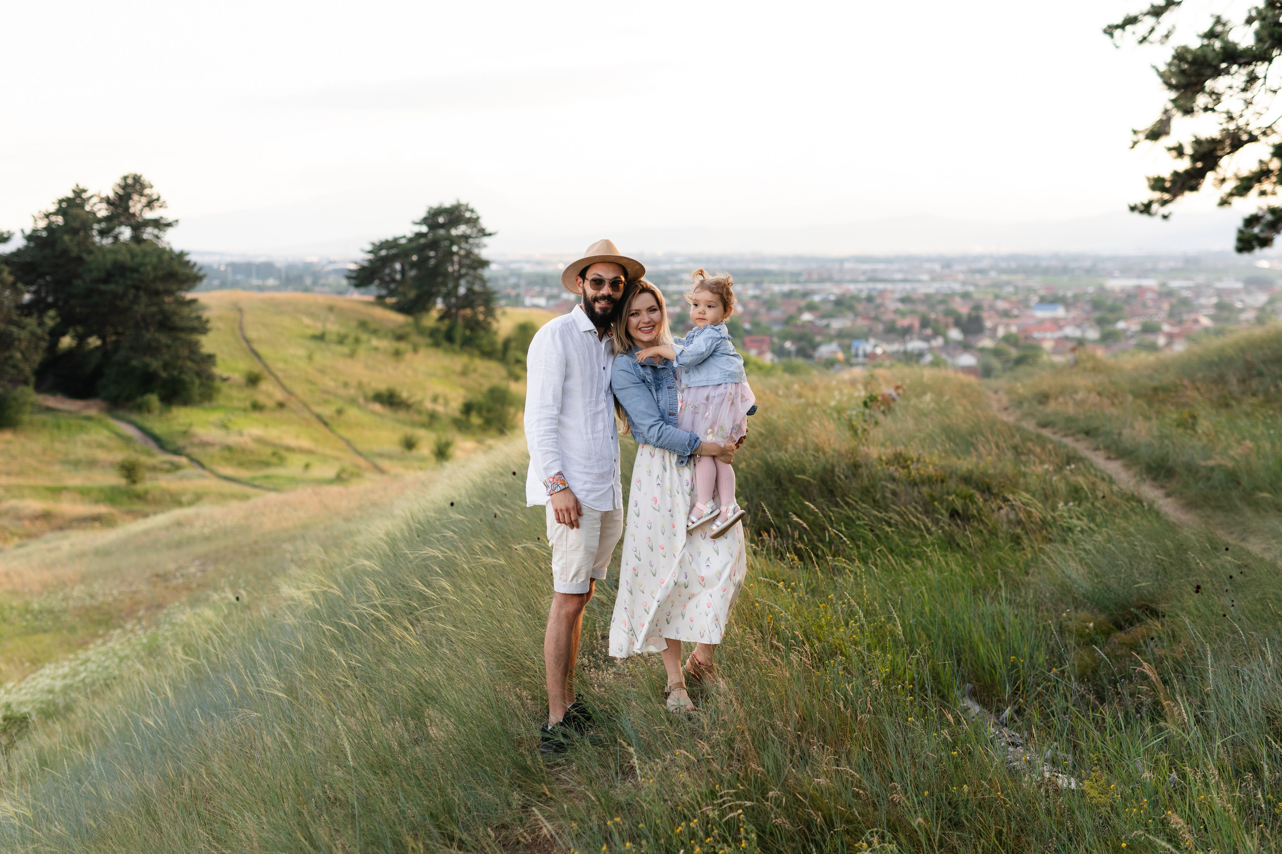 Nico, Luci & Ilaria — Family. Main