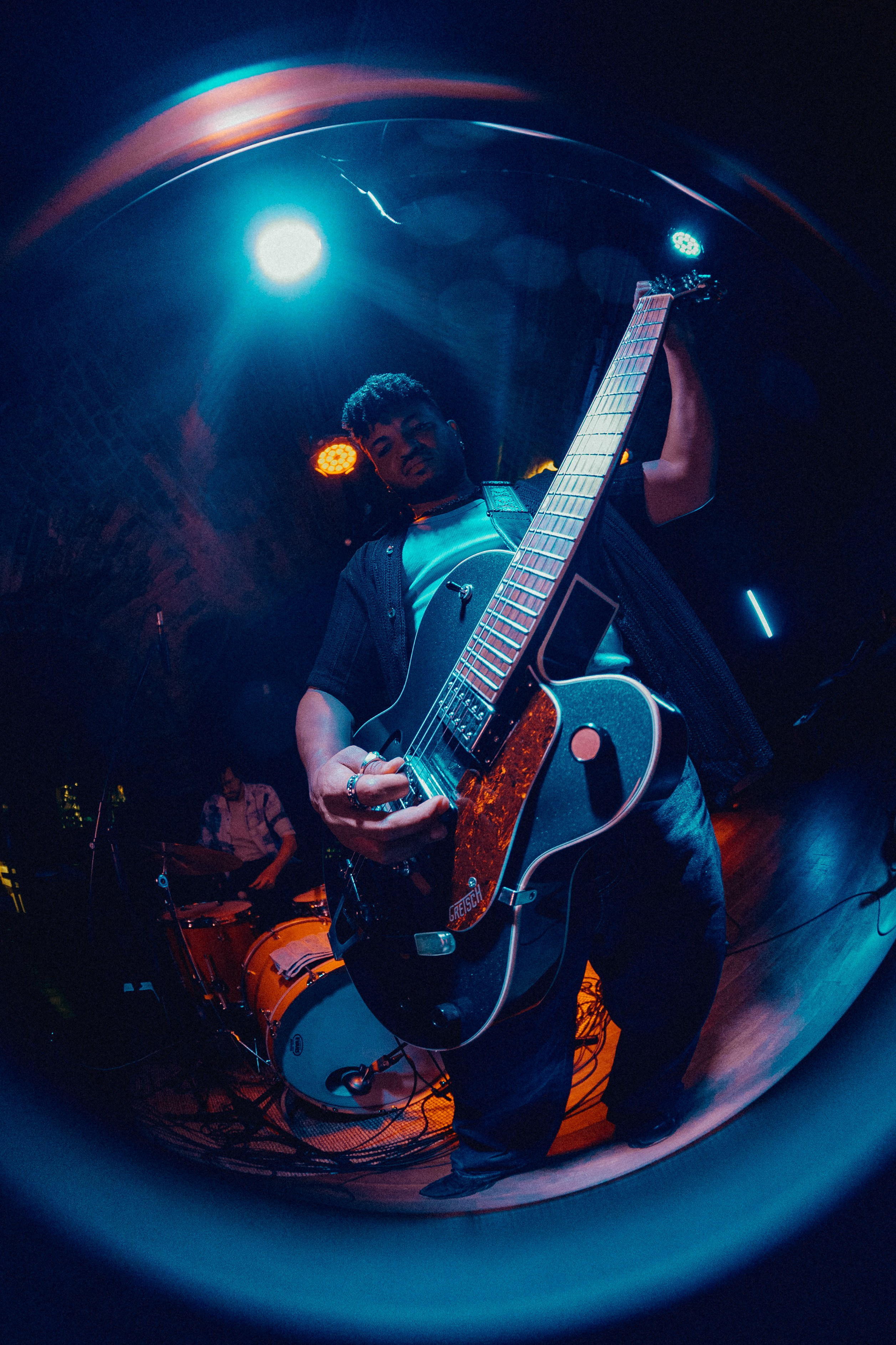 MoonShot. Concert and portrait photographer in Prague