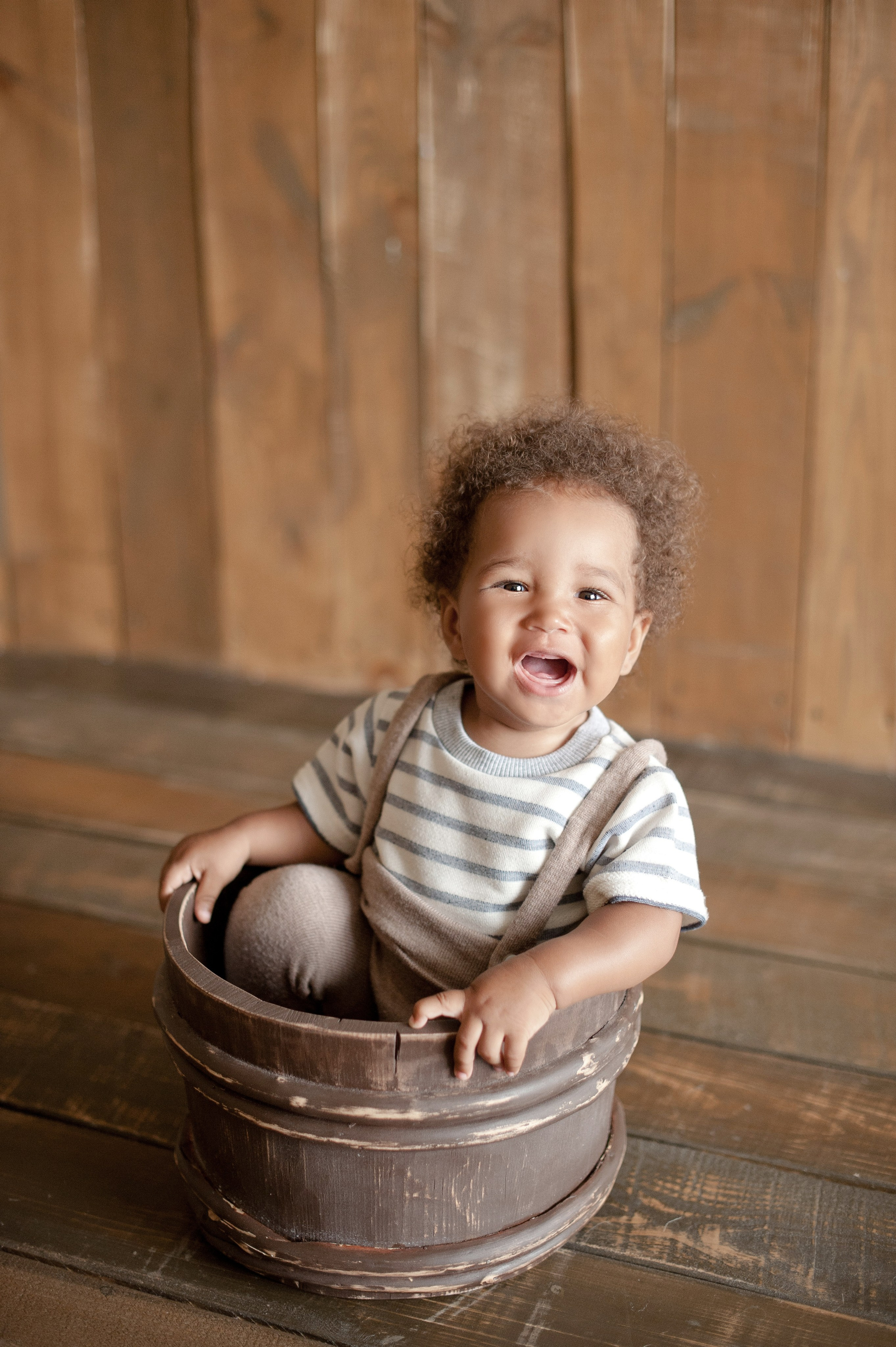 Bebés de 3 a 11 meses. Https://newbornphoto.wfolio.pro/me