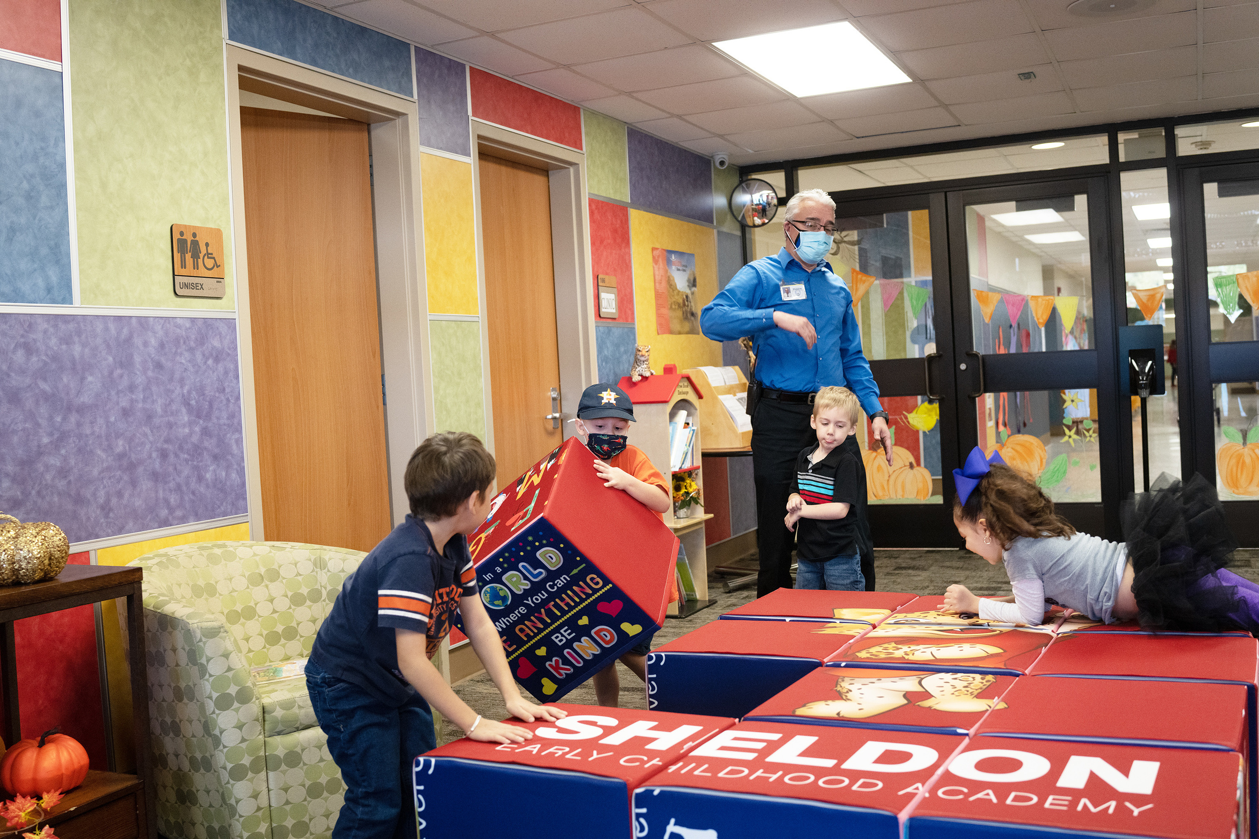 At school. Photographer Irina Kozhemyakina. Houston