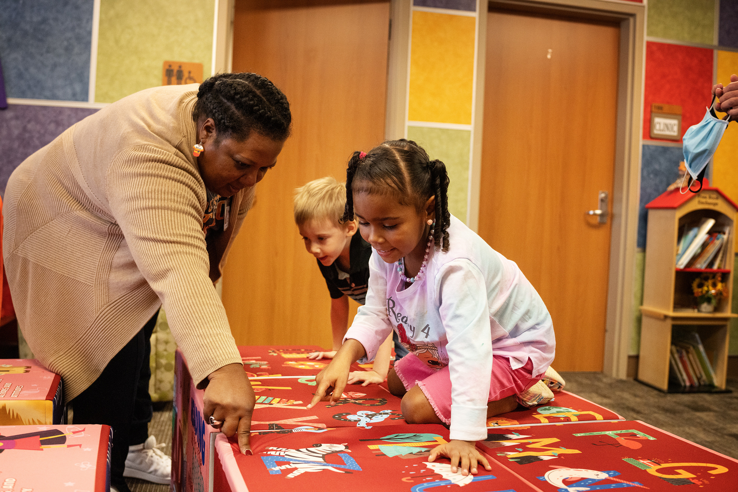 At school. Photographer Irina Kozhemyakina. Houston