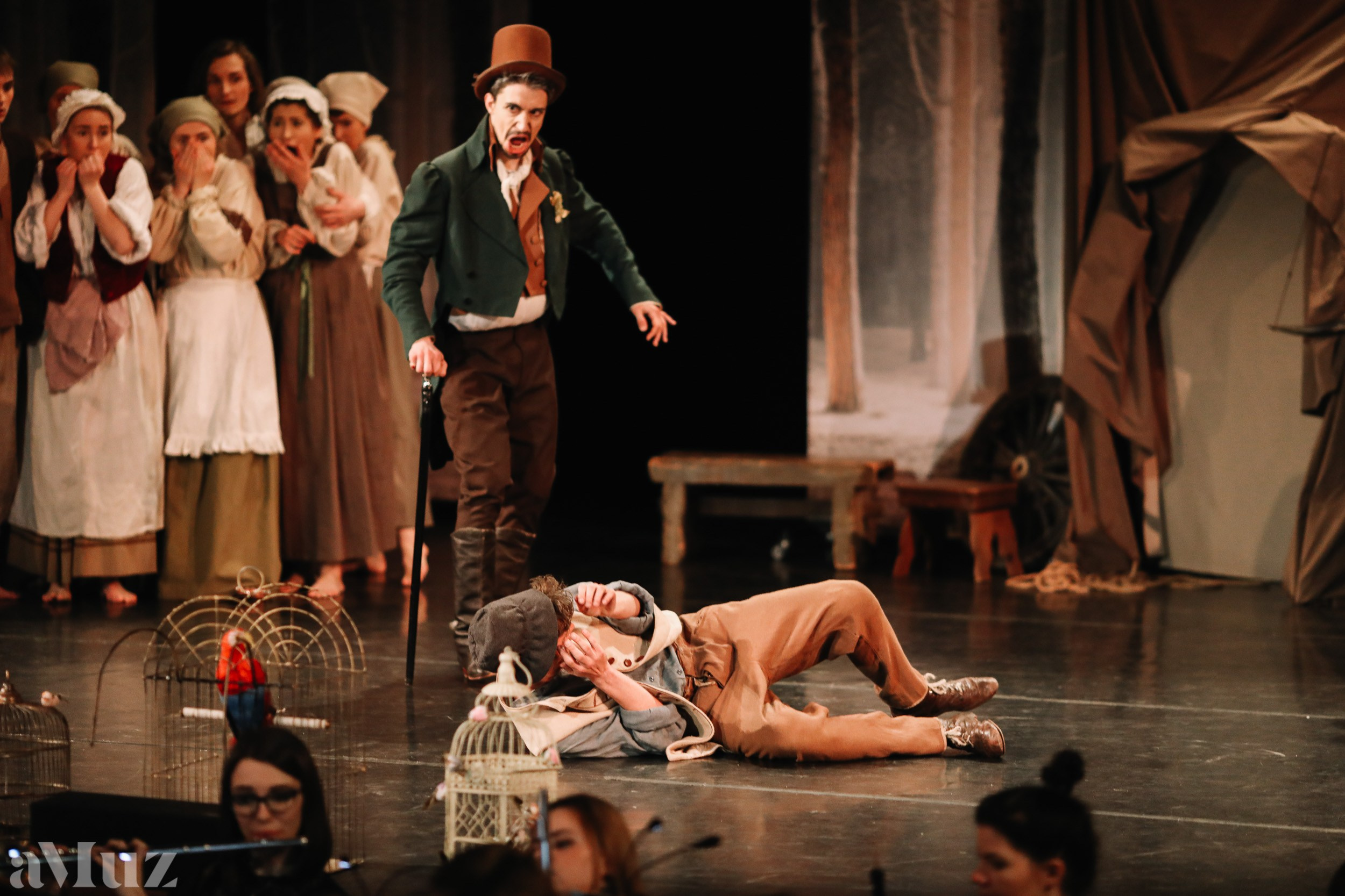 Opera Łąkowa. Fotograf Ślubny Warszawa - Sesje Biznesowe Rodzinne Eventy