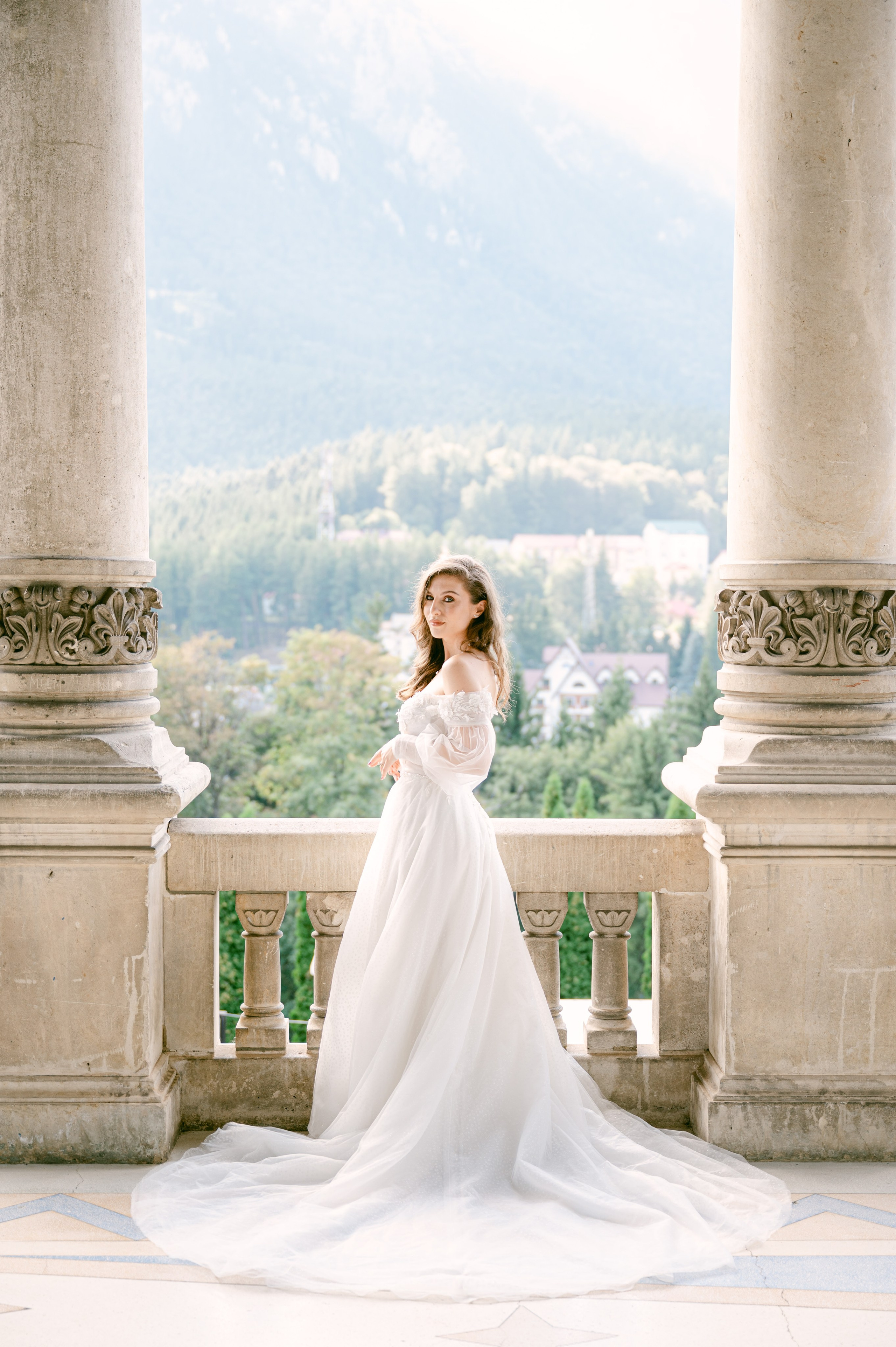 Ședință foto Trash the Dress la Castelul Cantacuzino realizată de fotograf nuntă Brașov Happy Souls