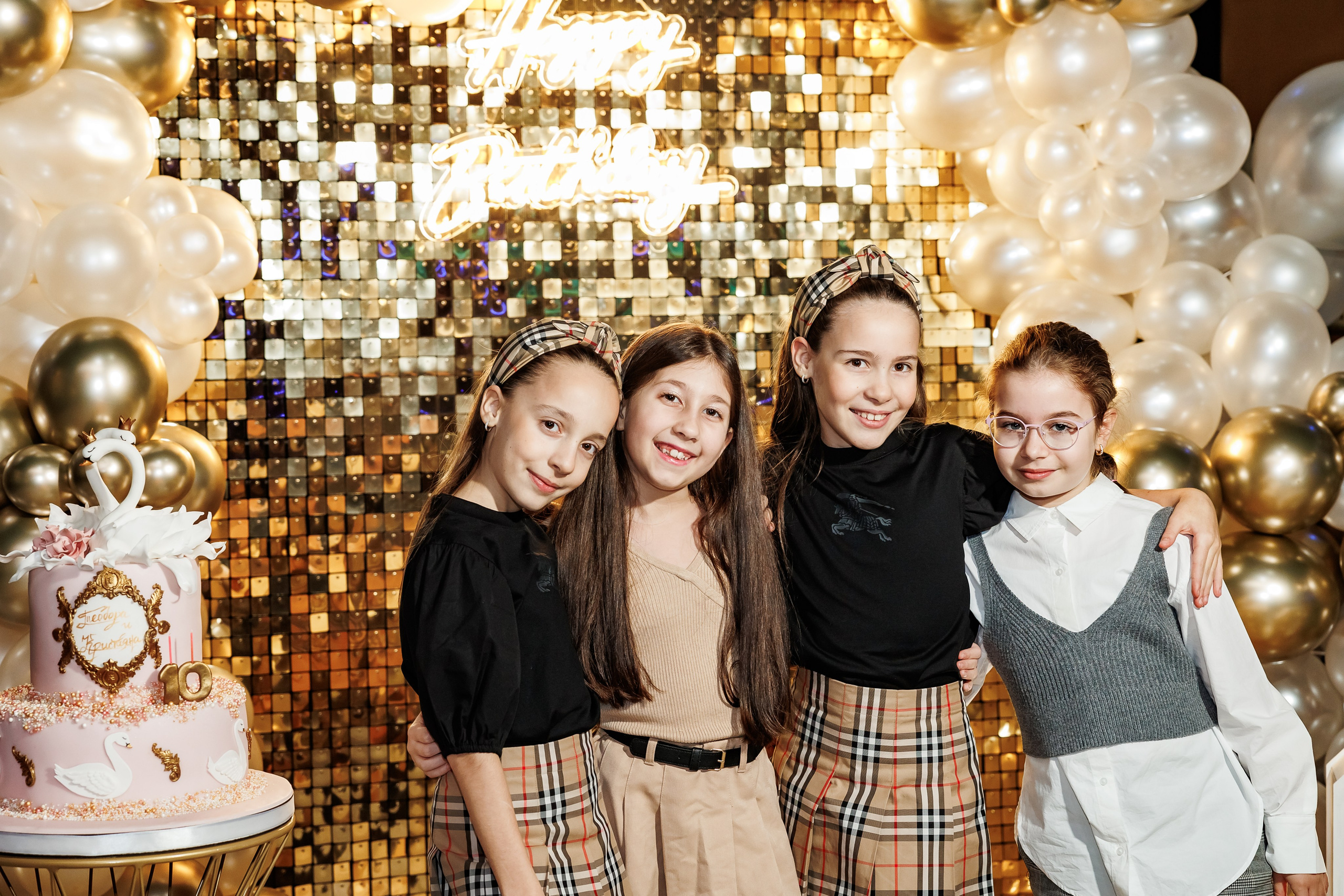 Честит Рожден Ден. Фотограф Ирина Йотова