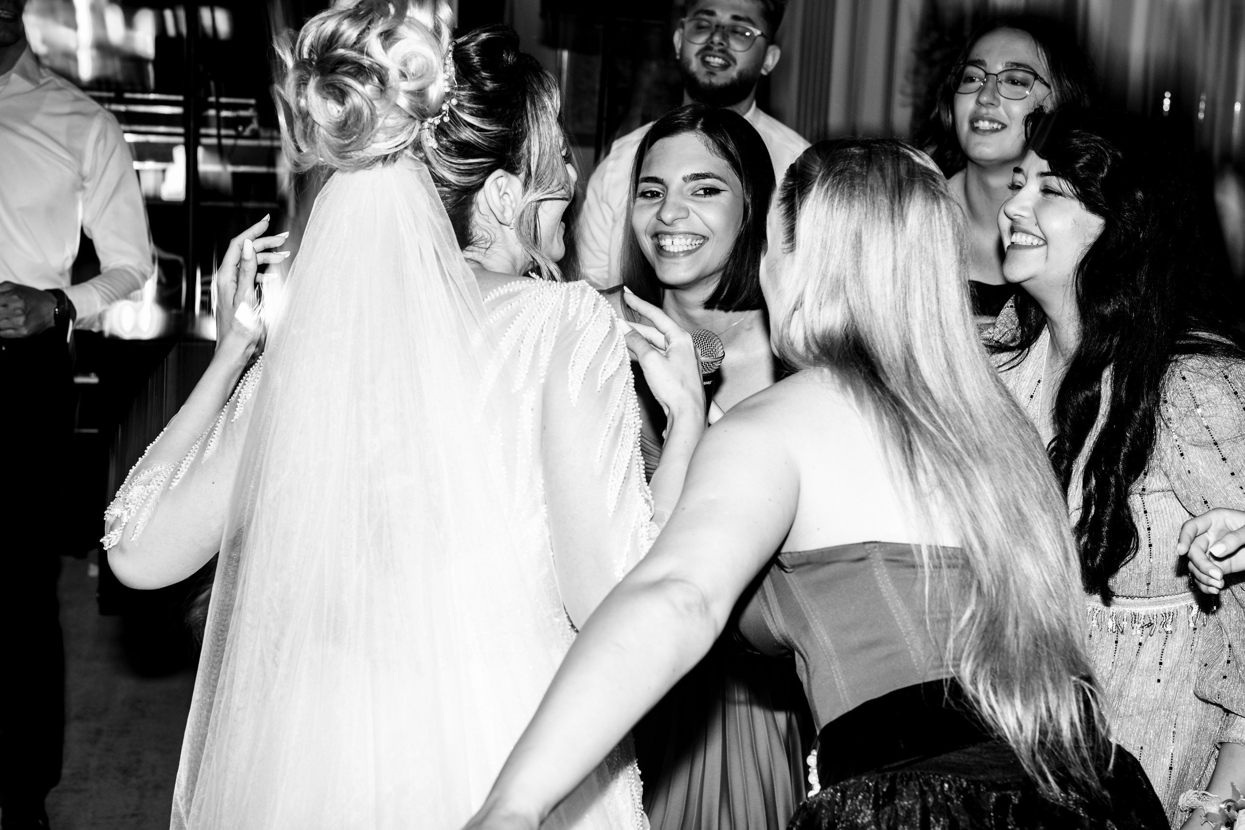 Bianca - Florin | Ramnicu Valcea. Fotografie & Videografie Nunta