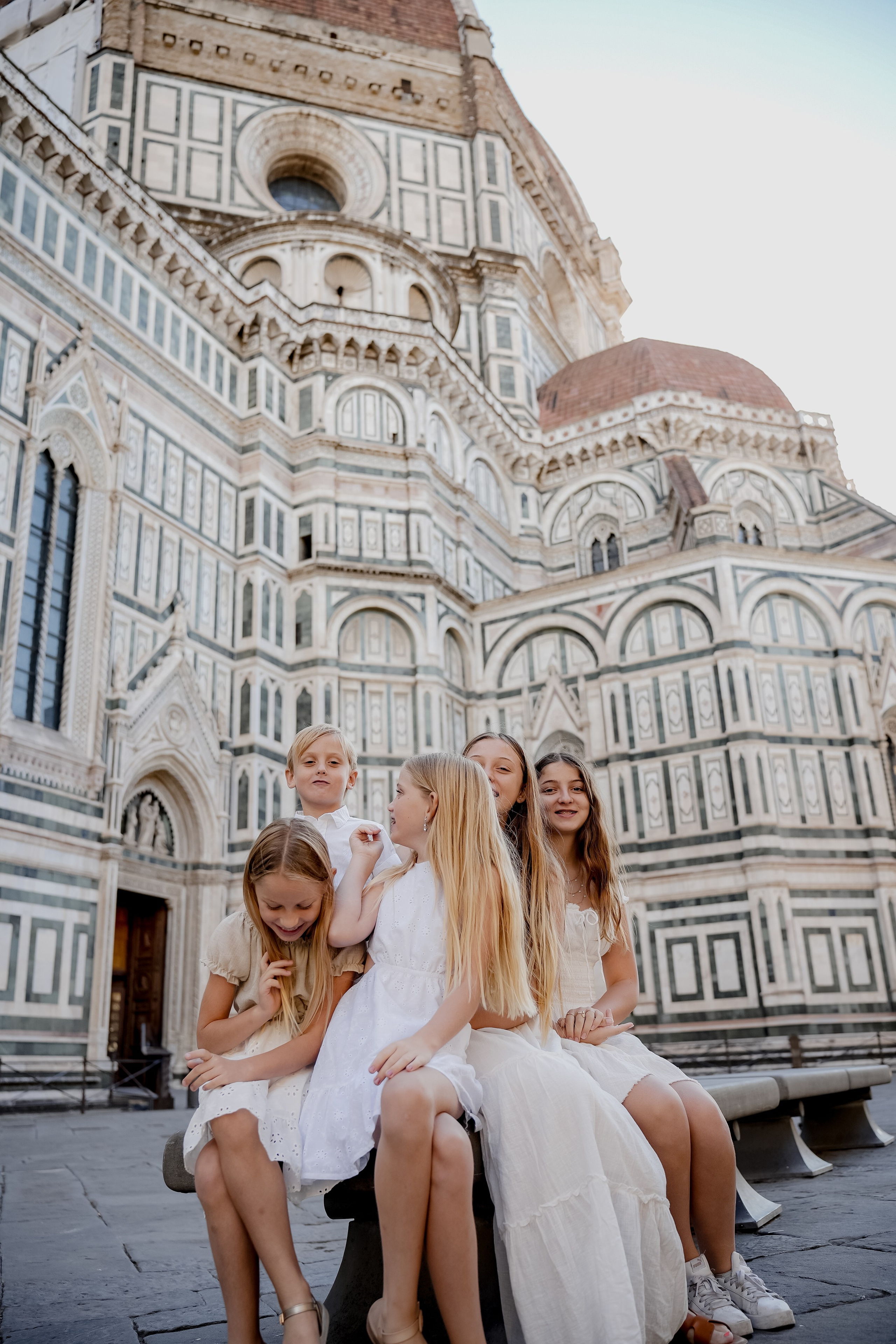Stella & Family. Wedding Photographer in Italy