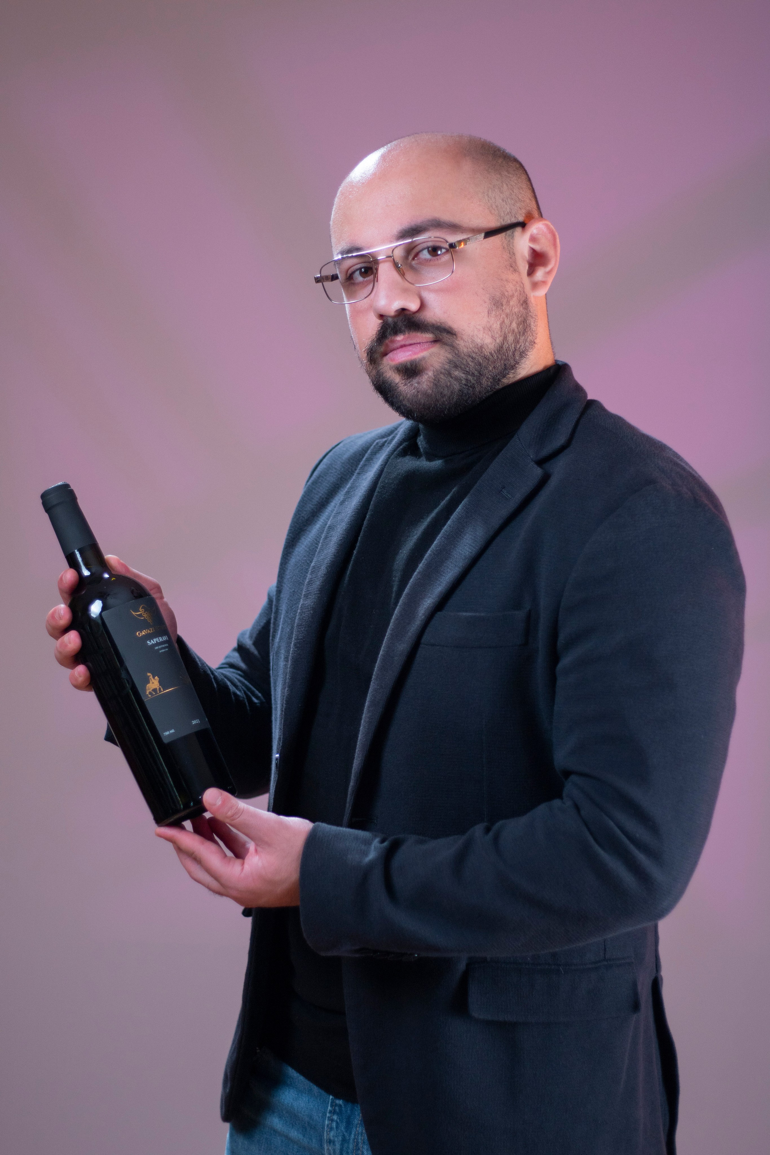 სტუდიური და გარე ფოტოსესიები. Clapp Studio